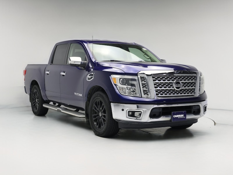 2017 Nissan Titan SL -
                  San Antonio, TX