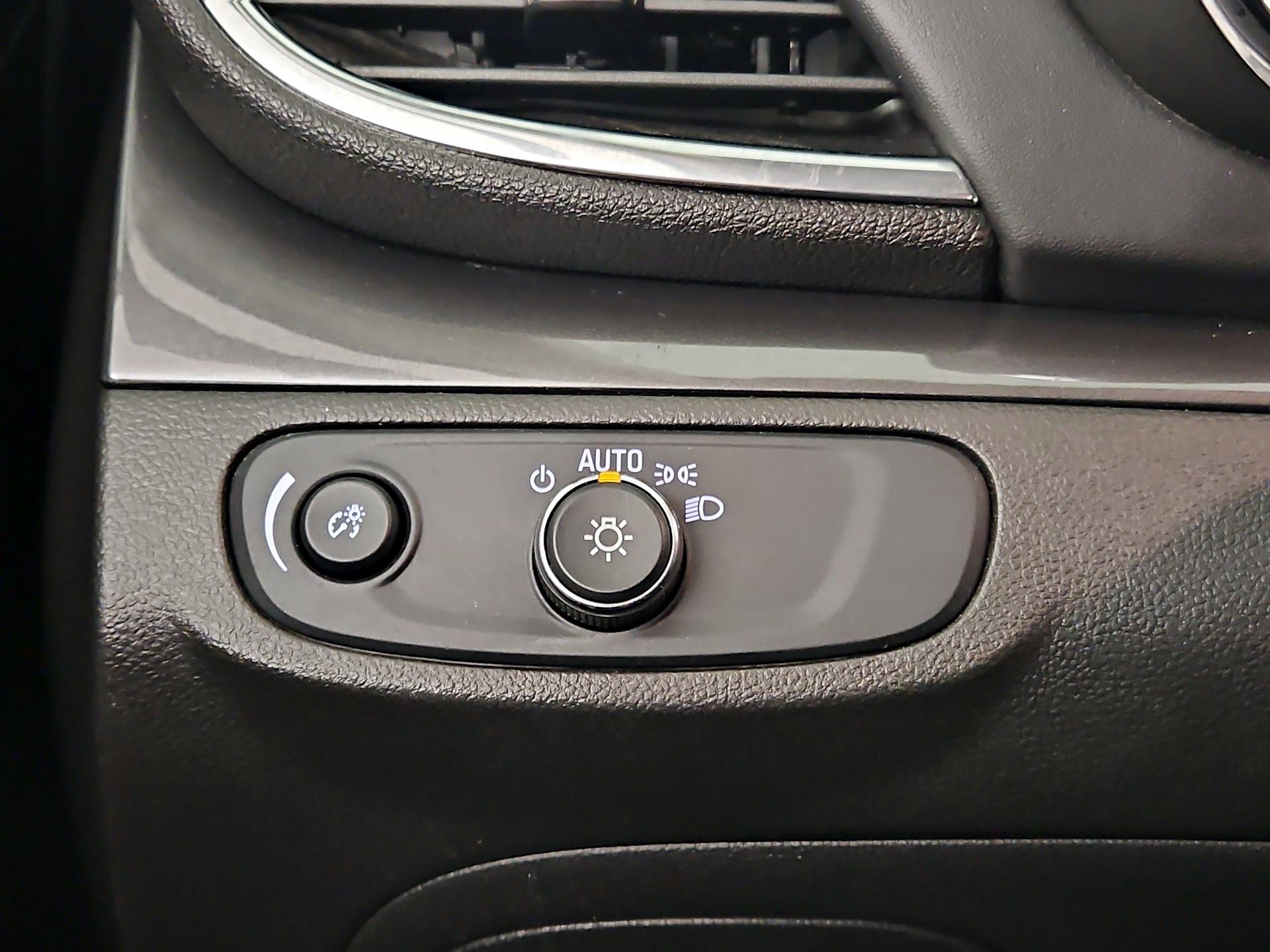 Thumbnail: 2017 Buick Encore - 11