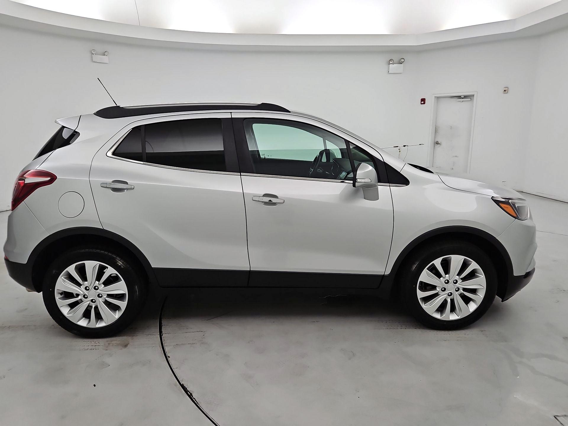 Thumbnail: 2017 Buick Encore - 4