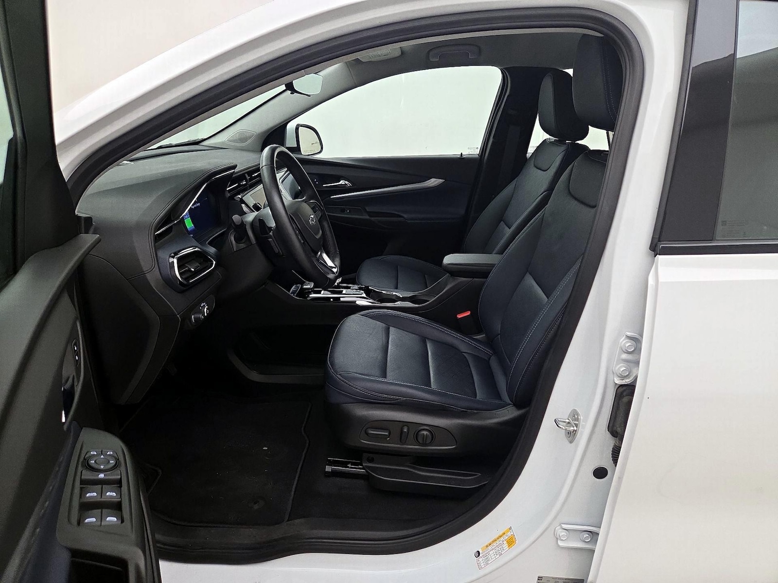 2023 Chevrolet Bolt EUV Premier - Photo 12