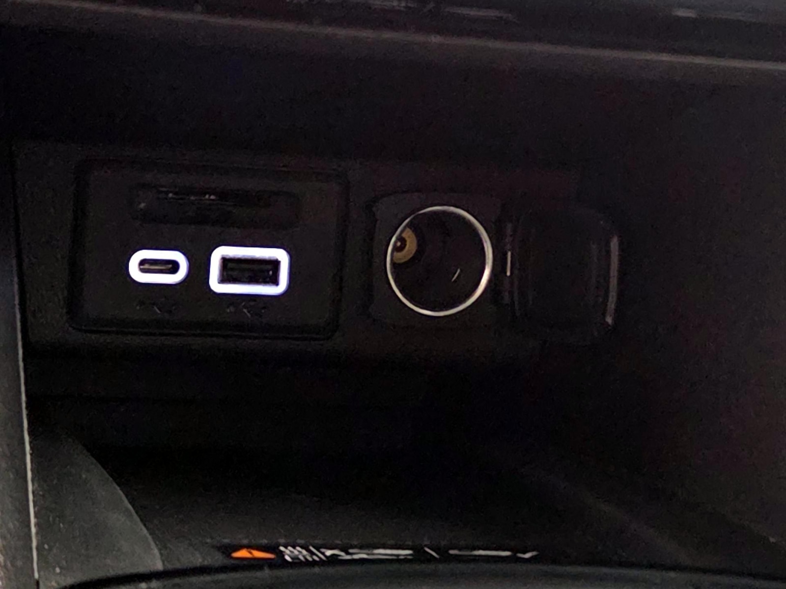 2023 Chevrolet Bolt EUV Premier - Photo 19