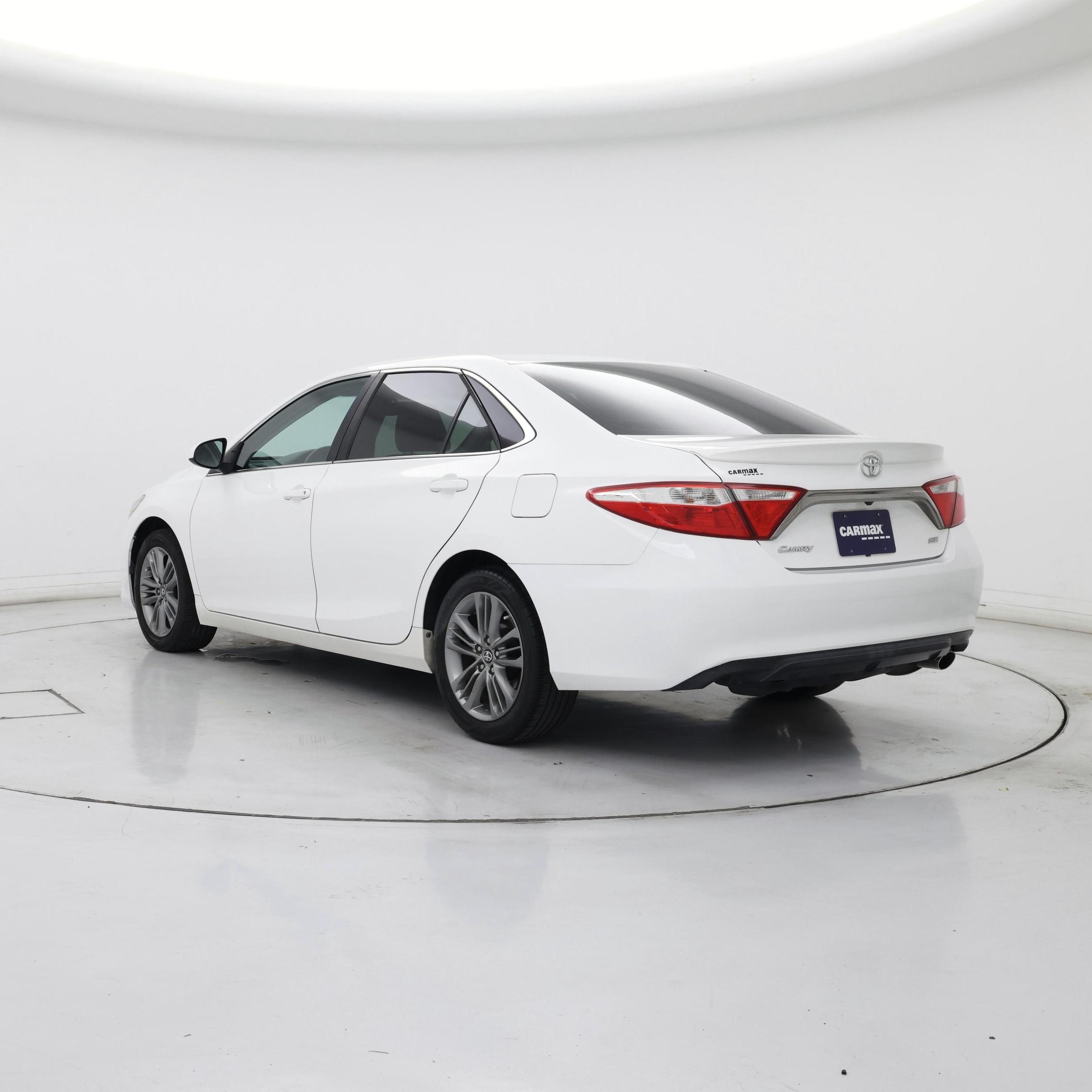 Thumbnail: 2016 Toyota Camry - 2