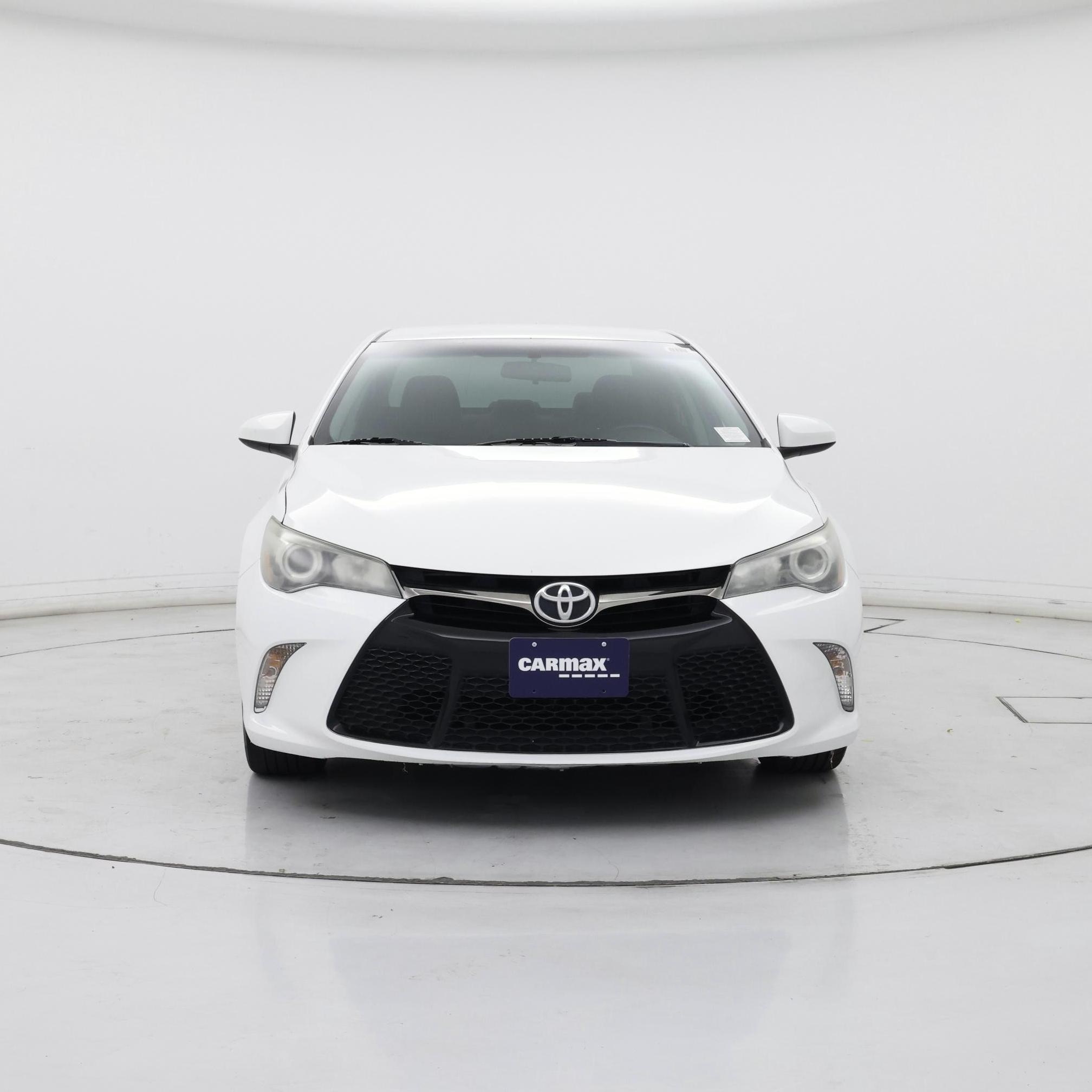 Thumbnail: 2016 Toyota Camry - 5