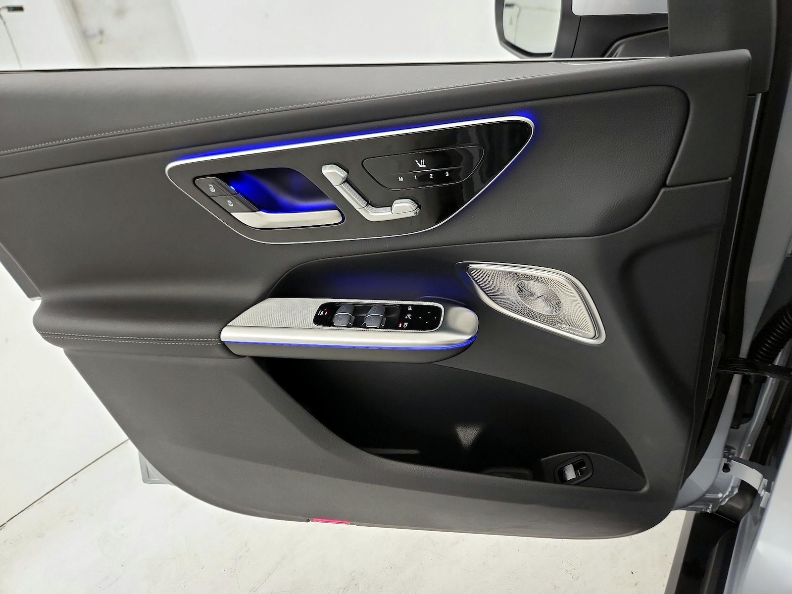 2023 Mercedes-Benz GLC GLC 300 - Photo 13