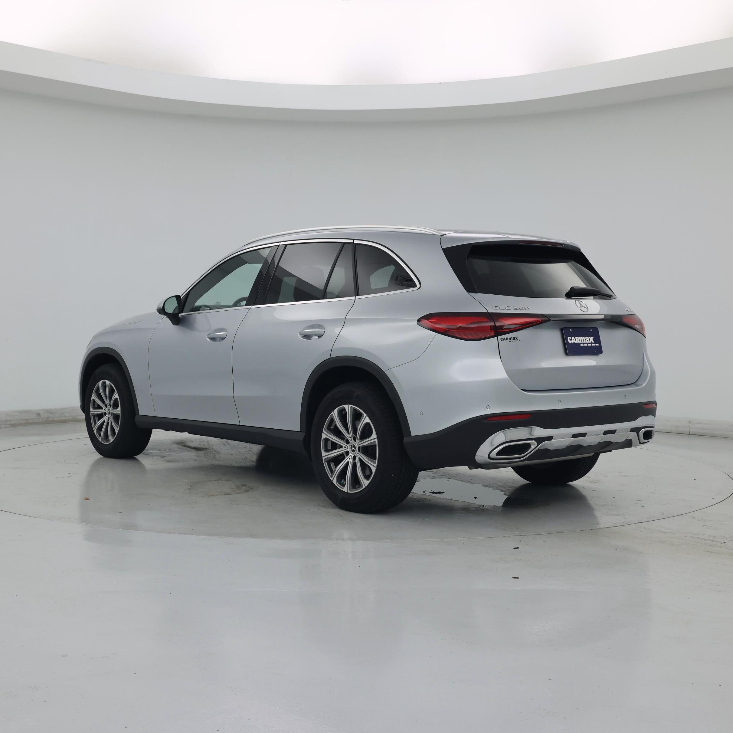 Thumbnail: 2023 Mercedes-Benz GLC - 2