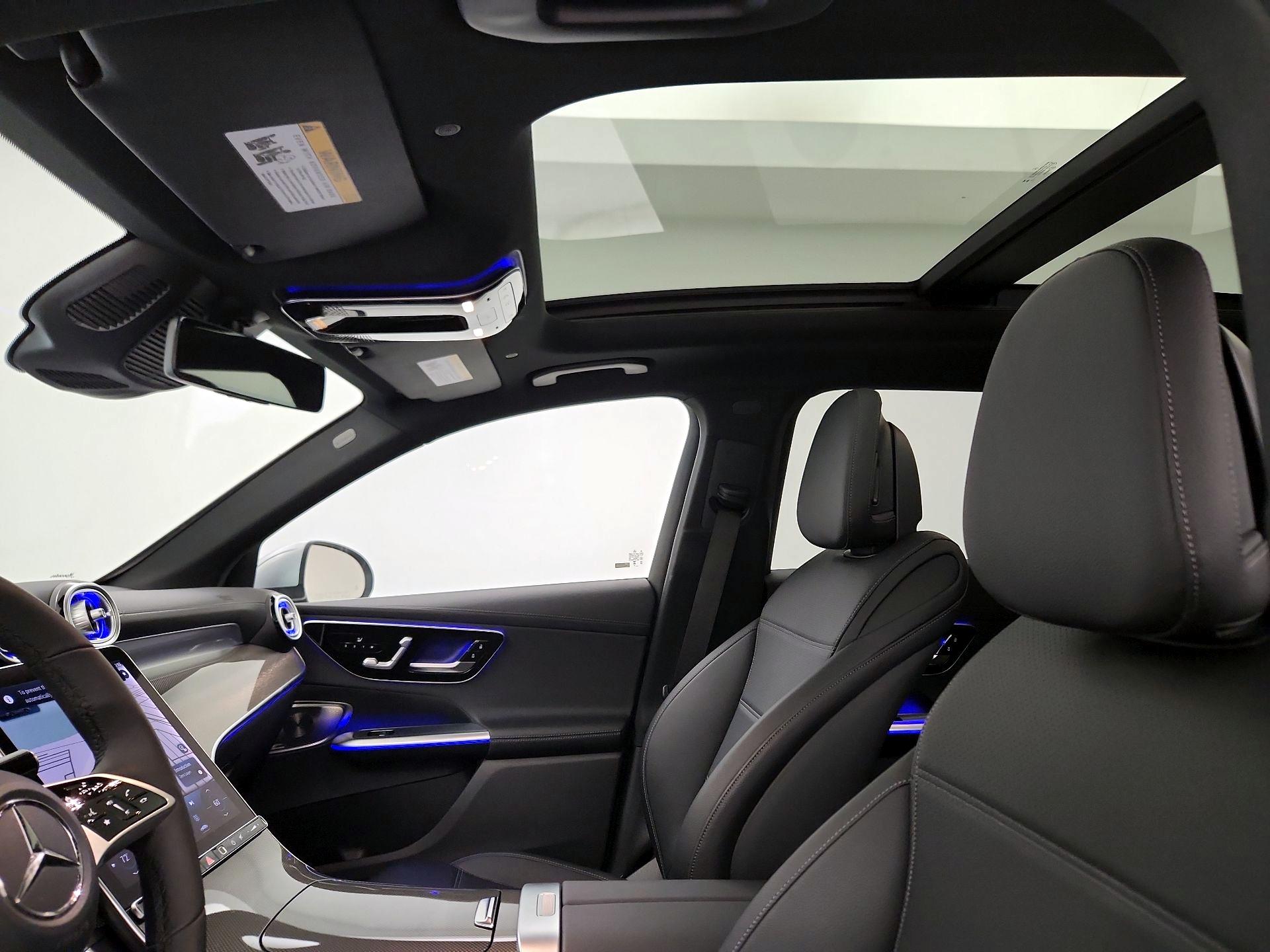 Thumbnail: 2023 Mercedes-Benz GLC - 20