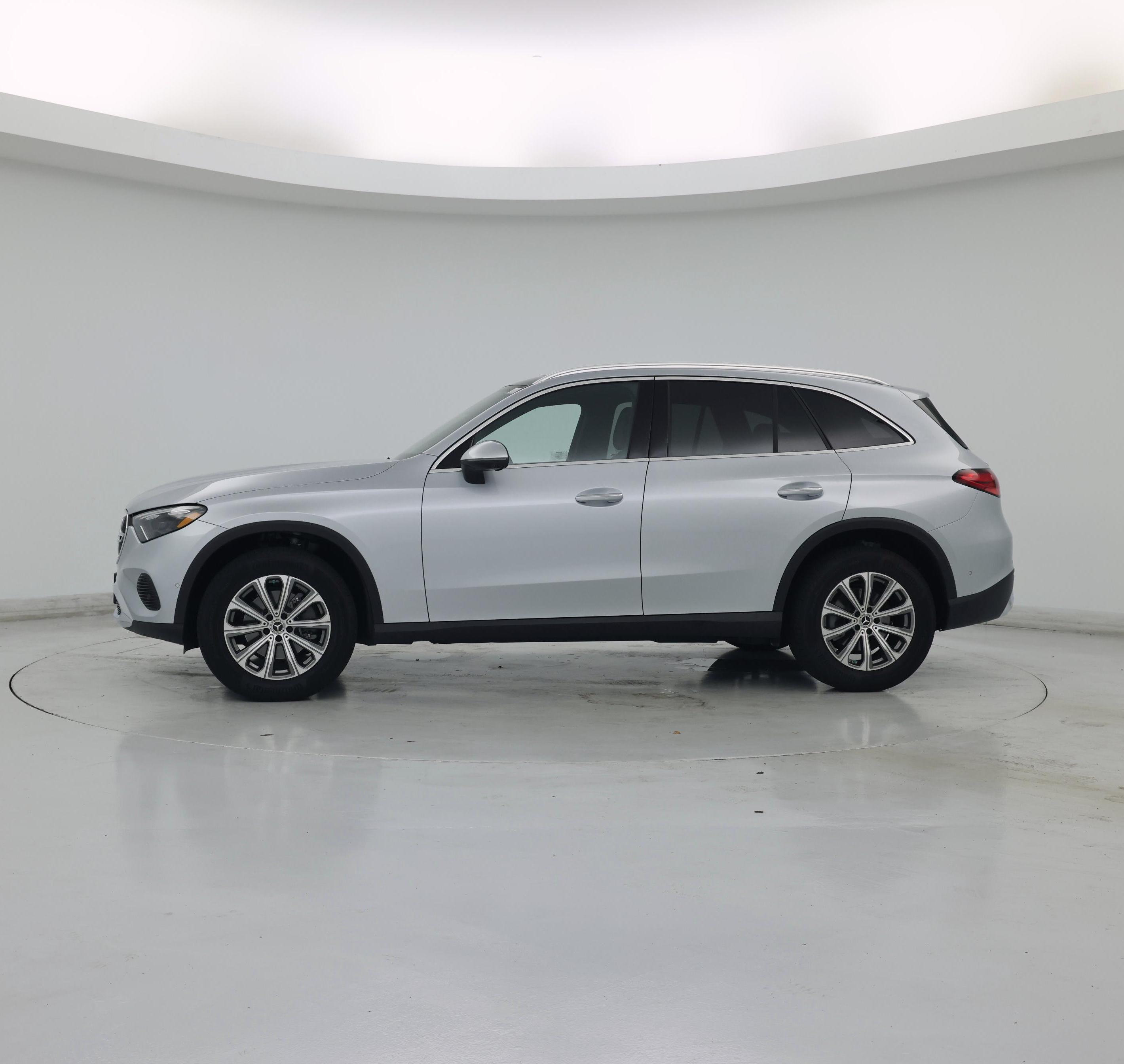 Thumbnail: 2023 Mercedes-Benz GLC - 3