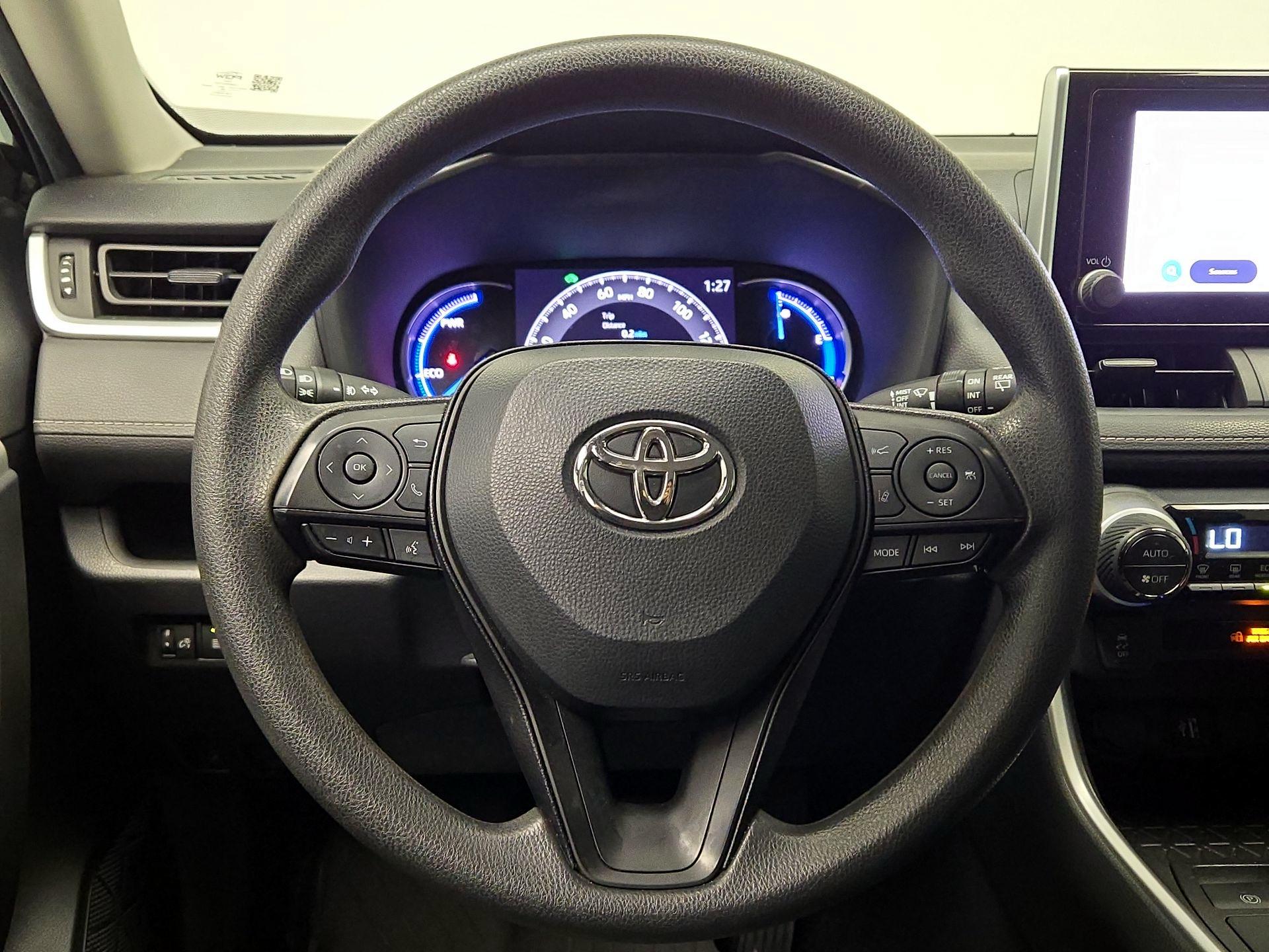 Thumbnail: 2023 Toyota RAV4 - 10