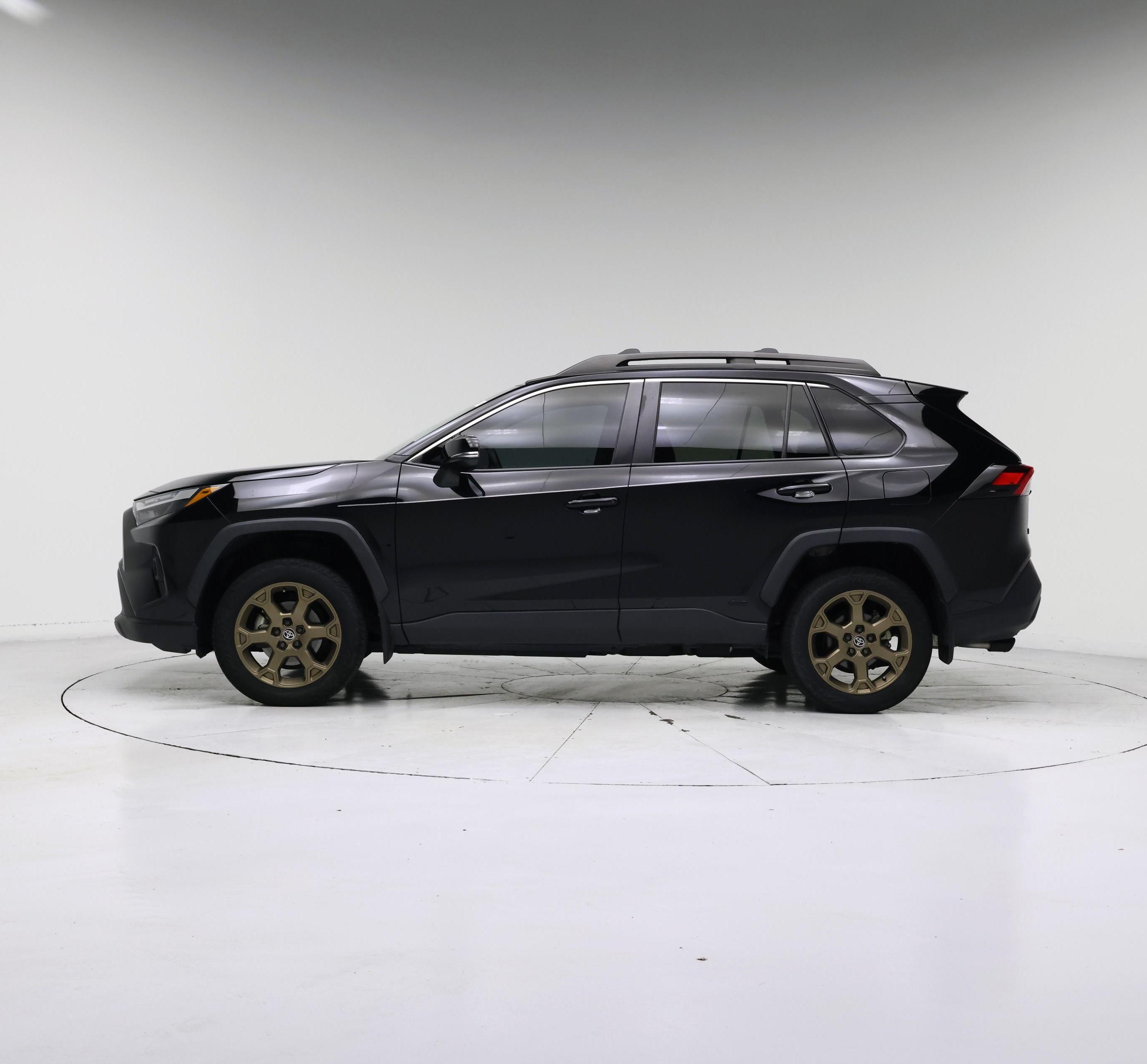 Thumbnail: 2023 Toyota RAV4 - 3