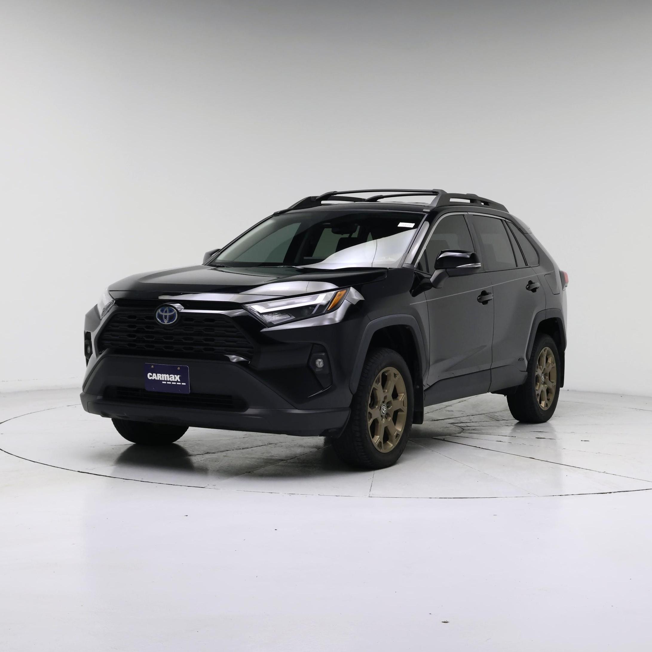 Thumbnail: 2023 Toyota RAV4 - 4