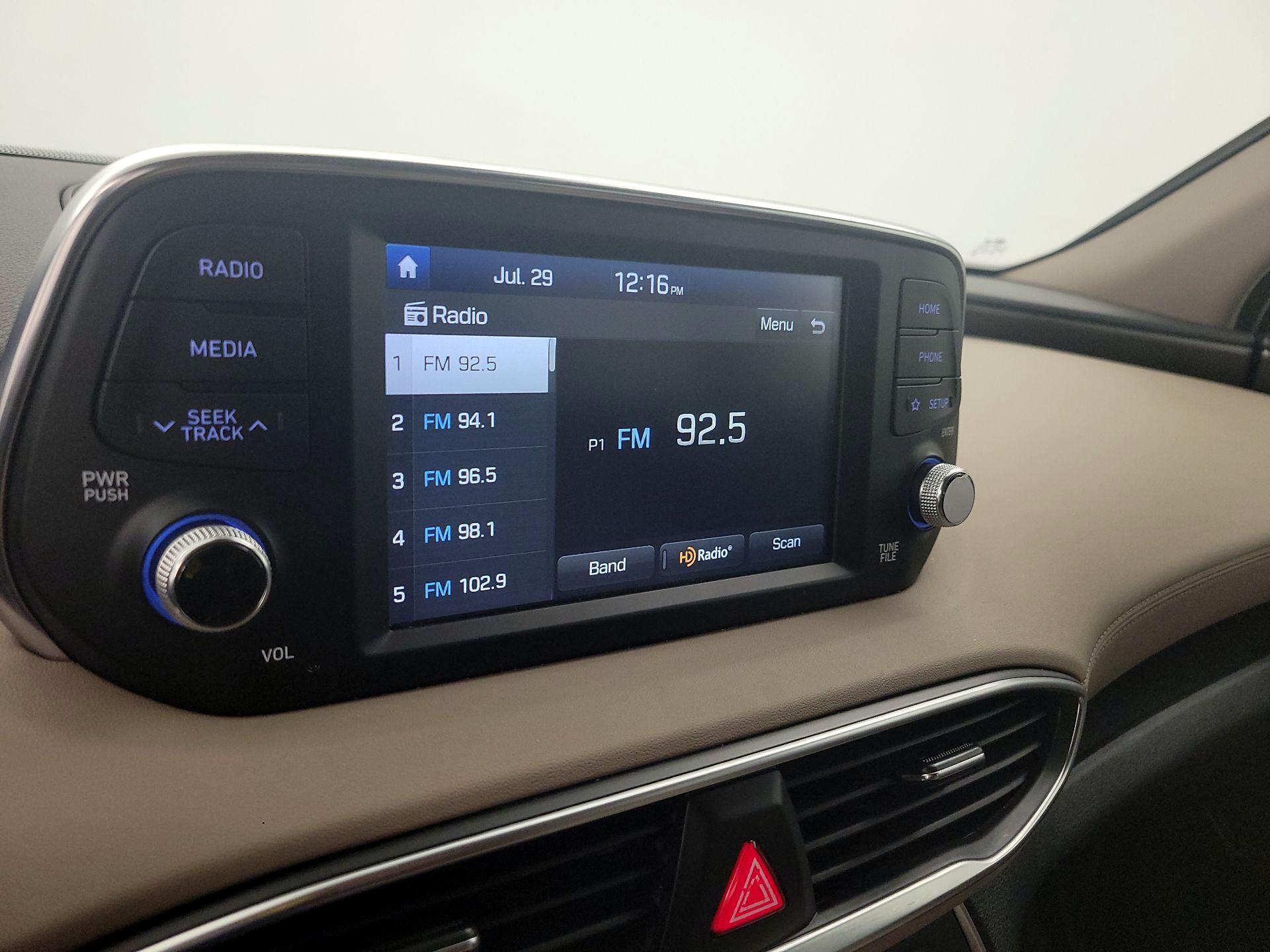 Thumbnail: 2019 Hyundai Santa Fe - 15