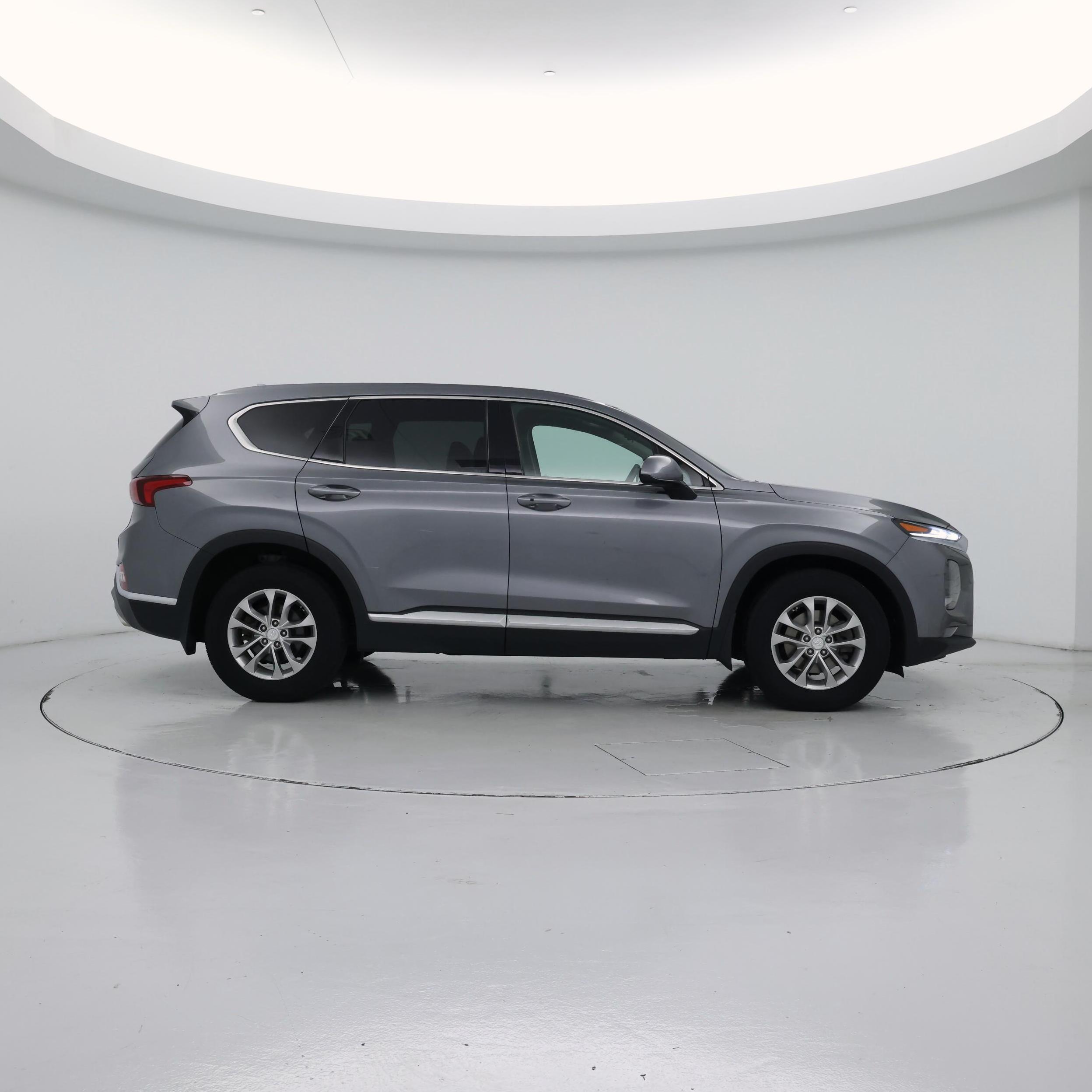 Thumbnail: 2019 Hyundai Santa Fe - 7