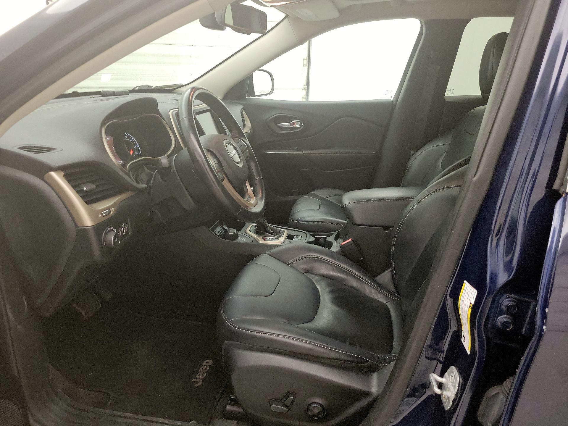 Thumbnail: 2014 Jeep Cherokee - 11