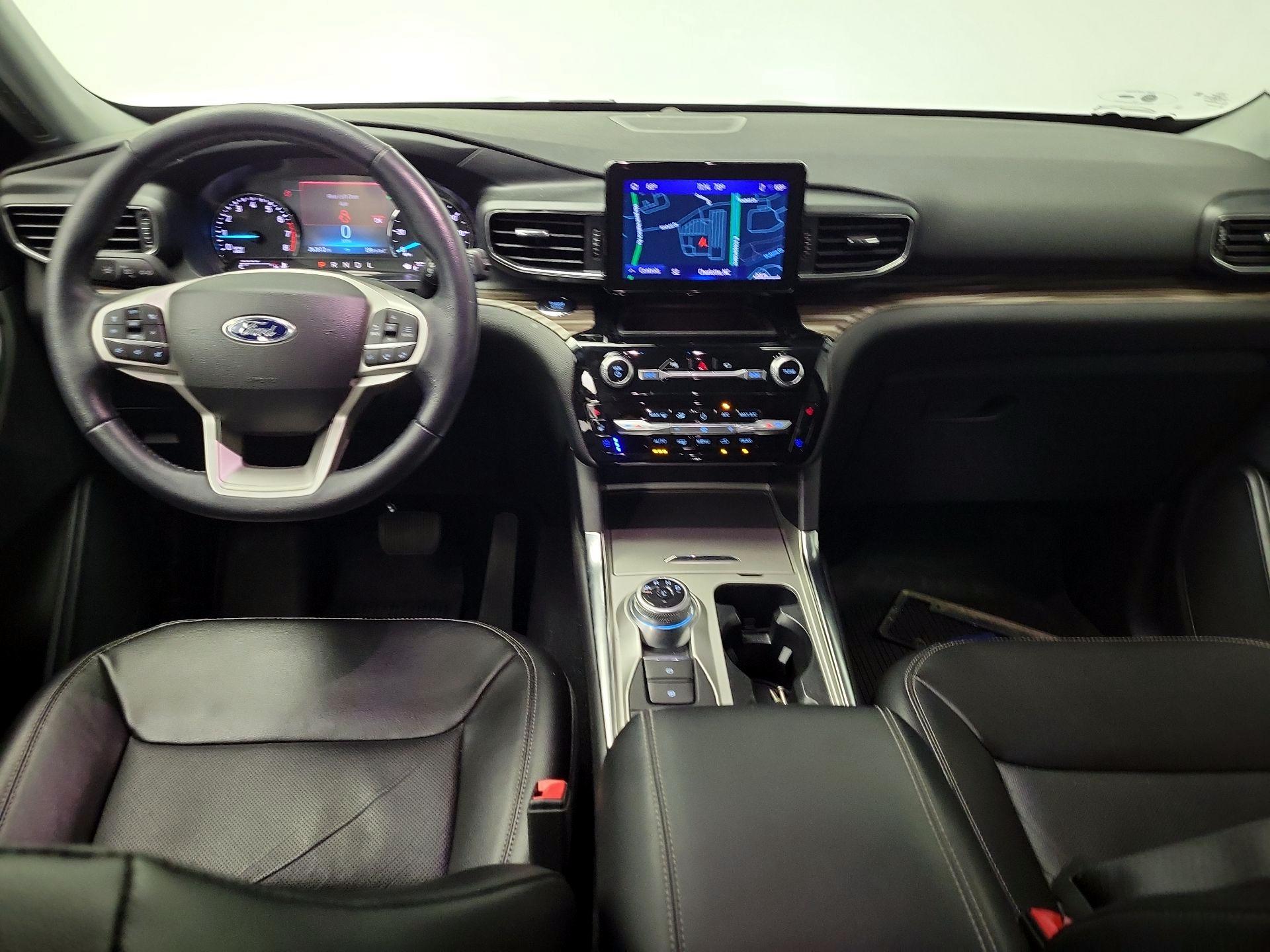 Thumbnail: 2022 Ford Explorer - 9