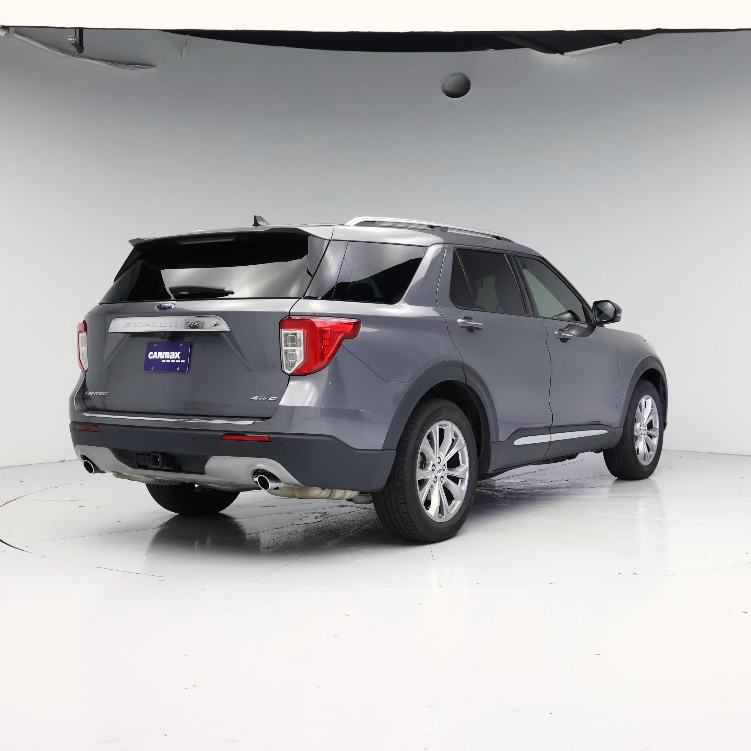 Thumbnail: 2022 Ford Explorer - 8