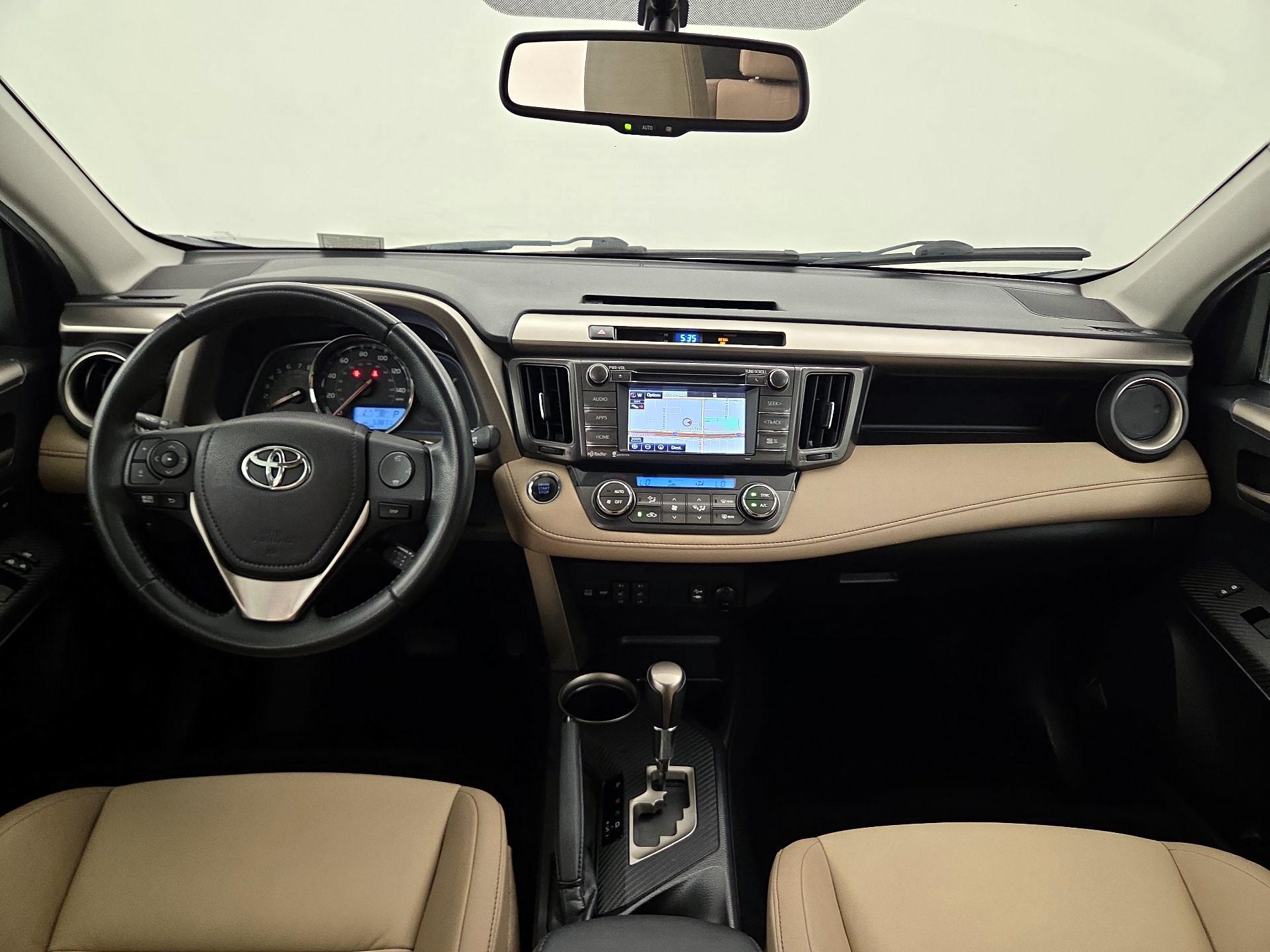 Thumbnail: 2015 Toyota RAV4 - 9