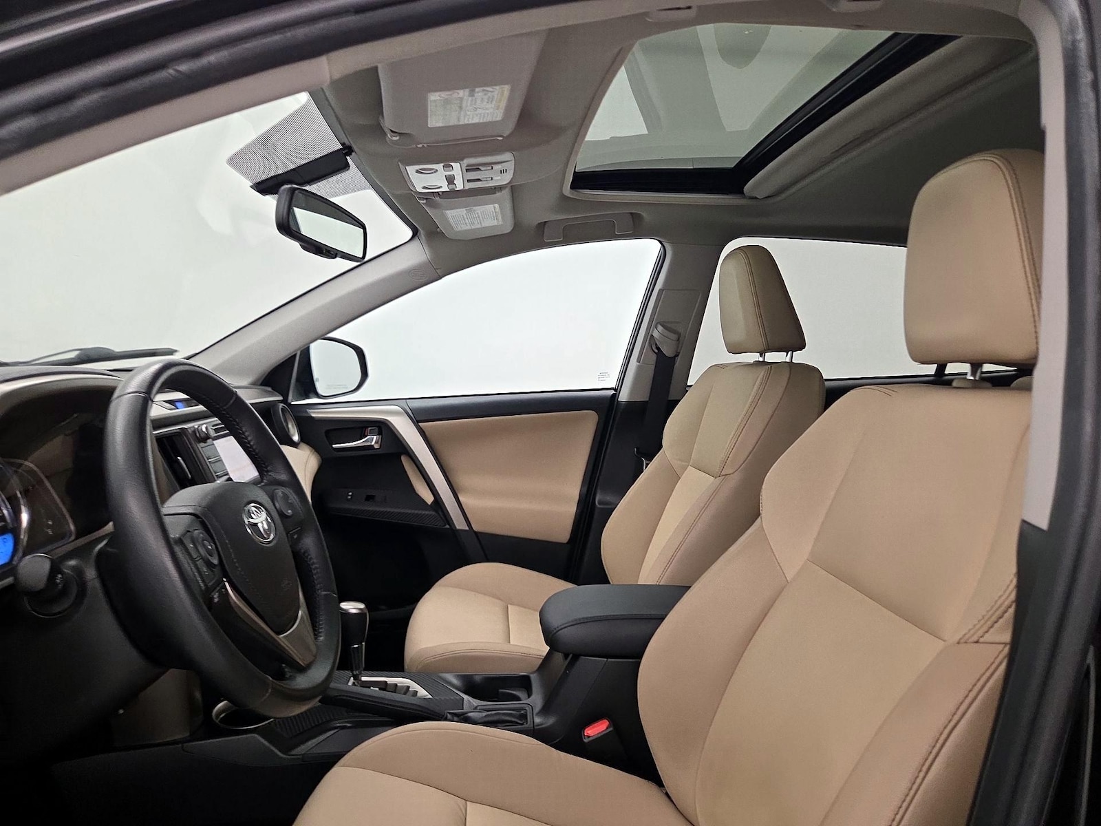 2015 Toyota RAV4 Limited - Photo 21