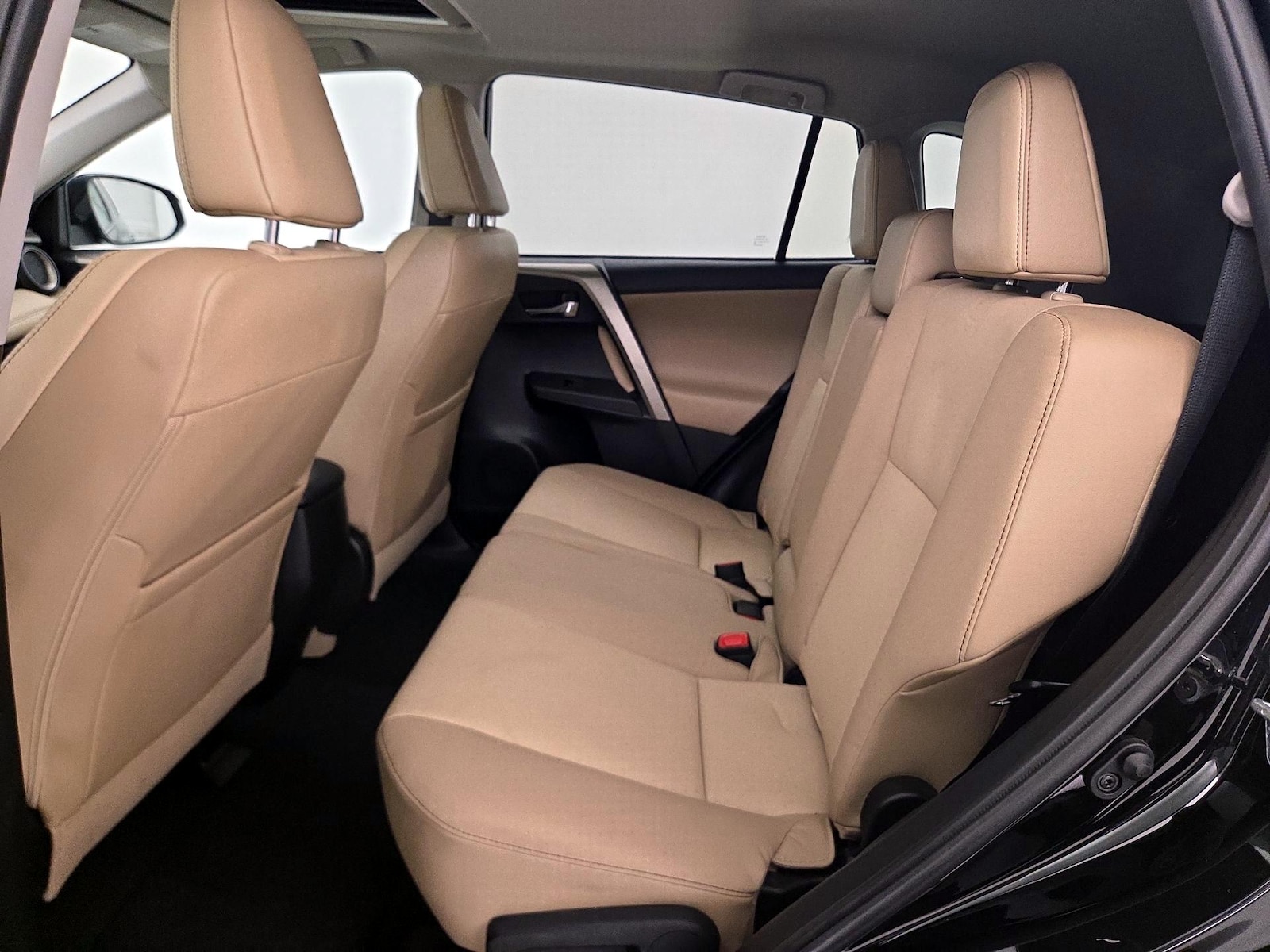 2015 Toyota RAV4 Limited - Photo 22