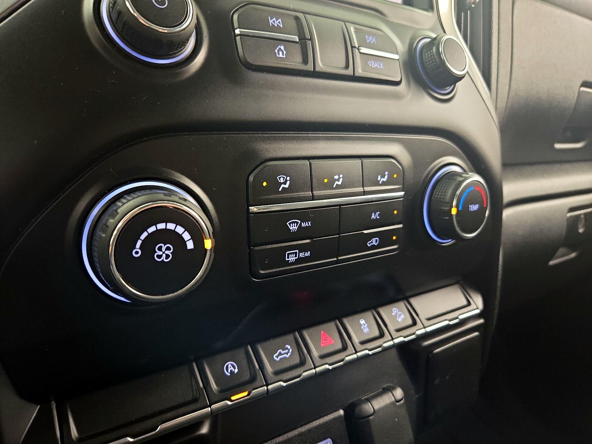 Thumbnail: 2019 Chevrolet Silverado 1500 - 15