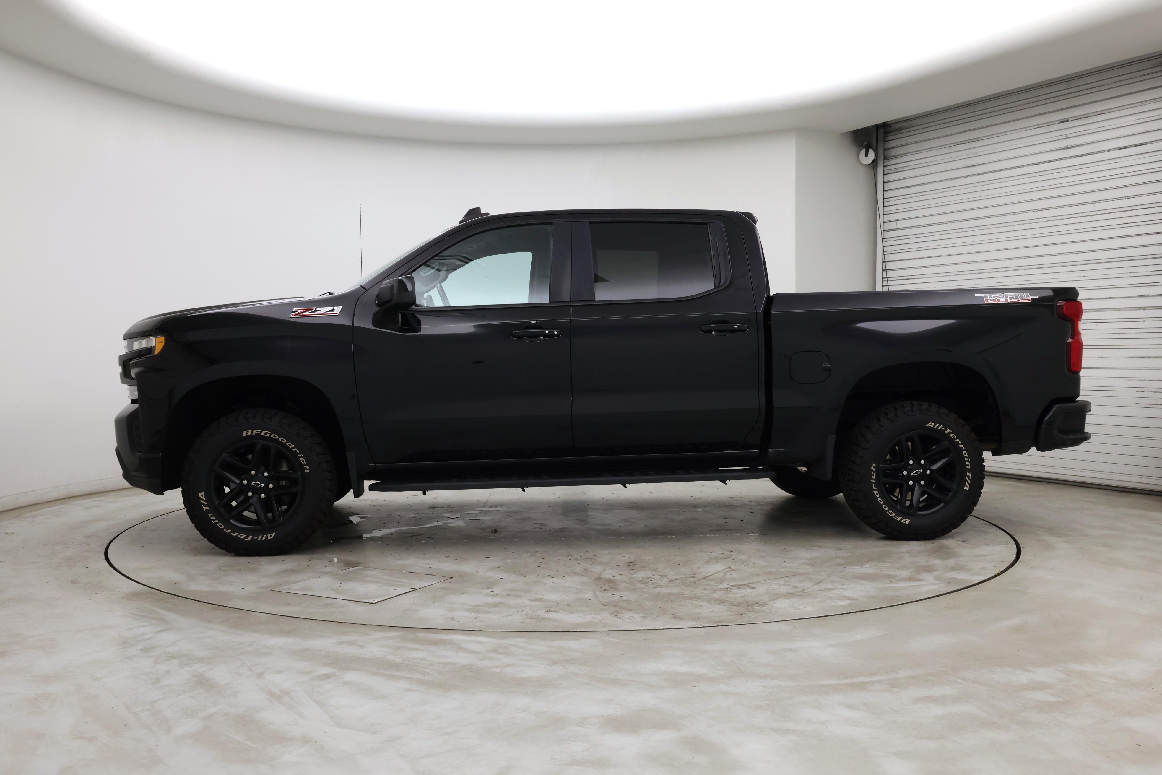 Thumbnail: 2019 Chevrolet Silverado 1500 - 3