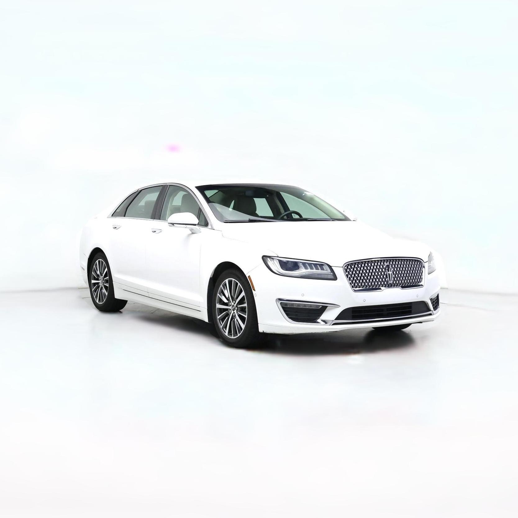 Thumbnail: 2017 Lincoln MKZ - 1