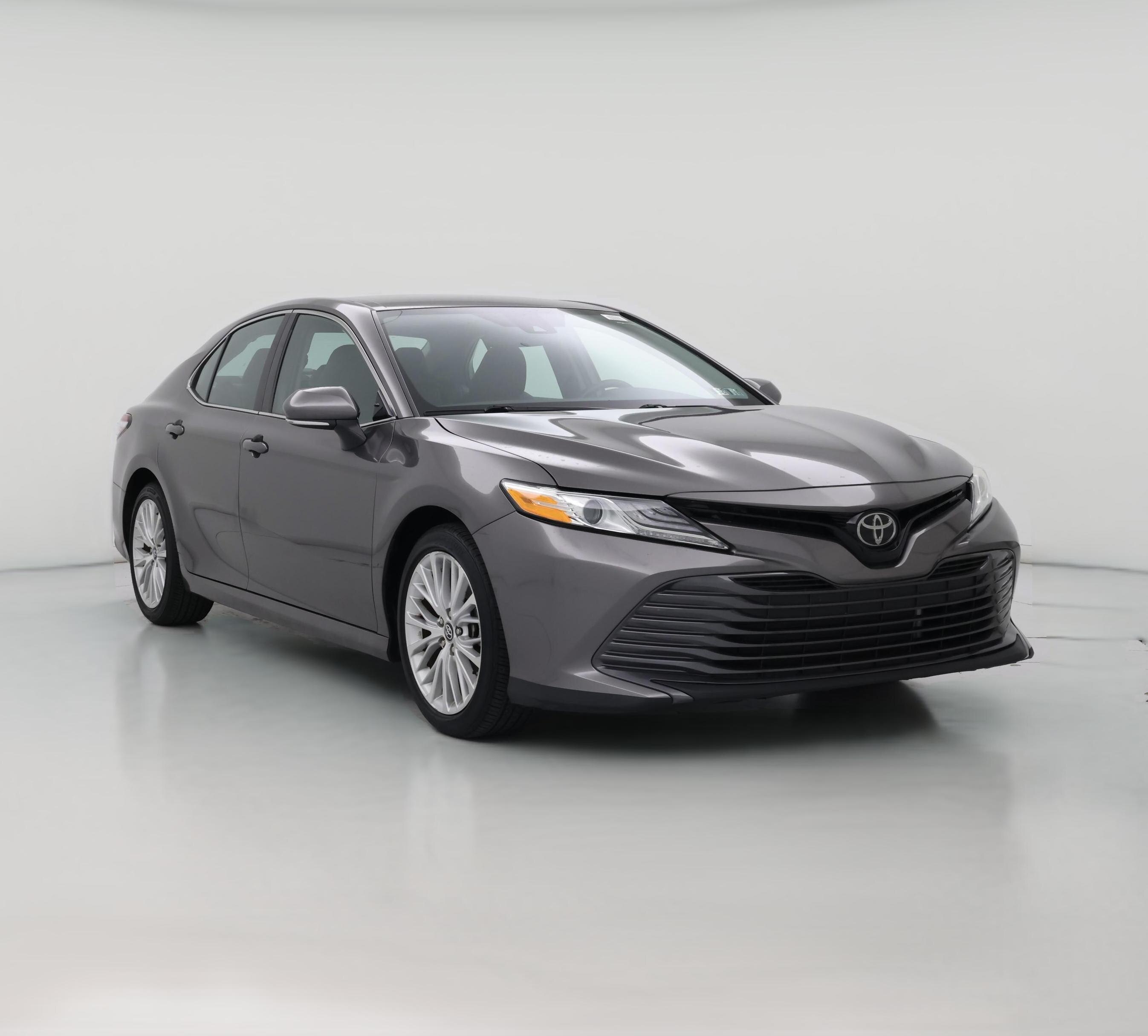 Thumbnail: 2019 Toyota Camry - 1