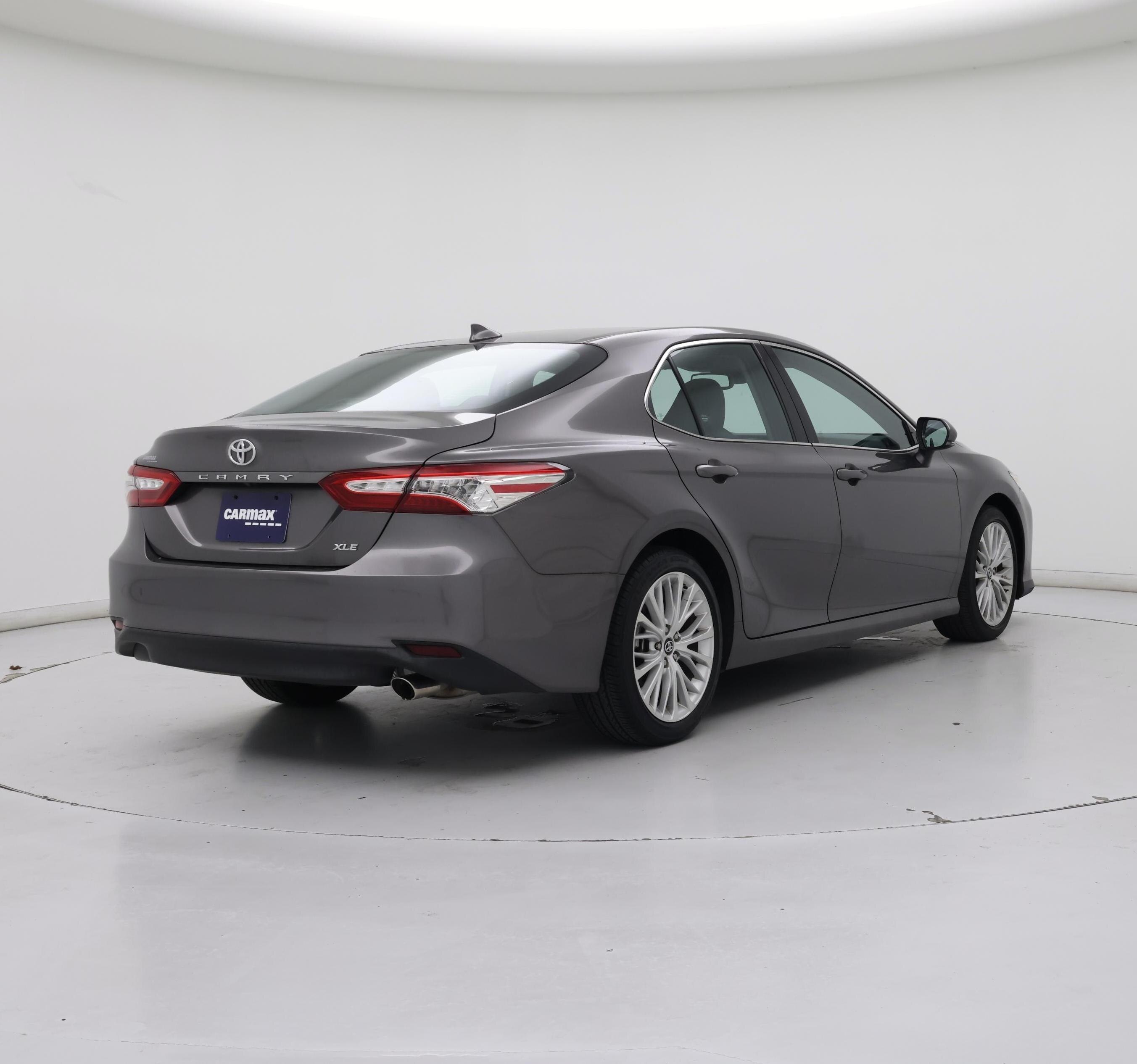 Thumbnail: 2019 Toyota Camry - 8