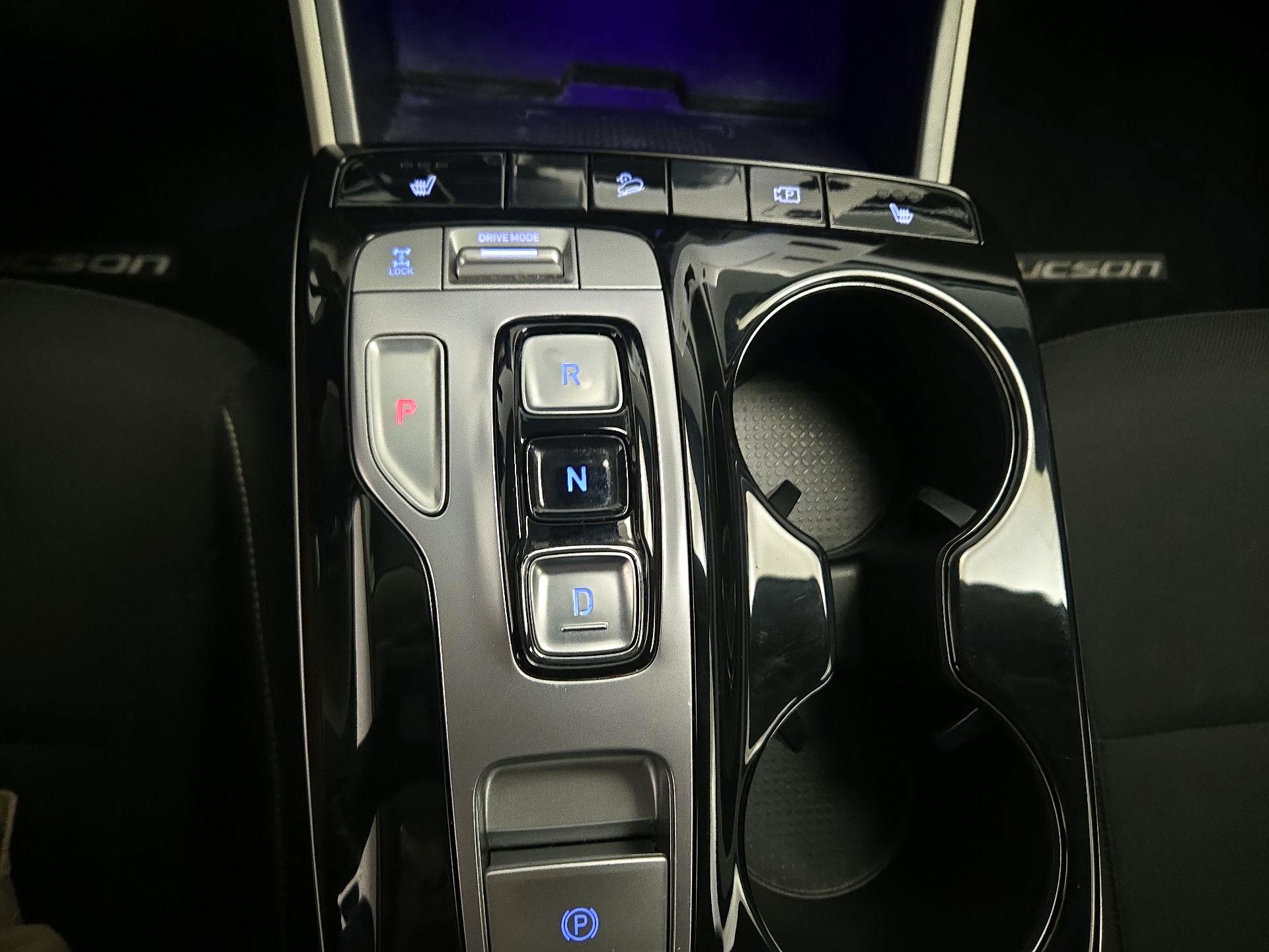 Thumbnail: 2022 Hyundai Tucson - 17