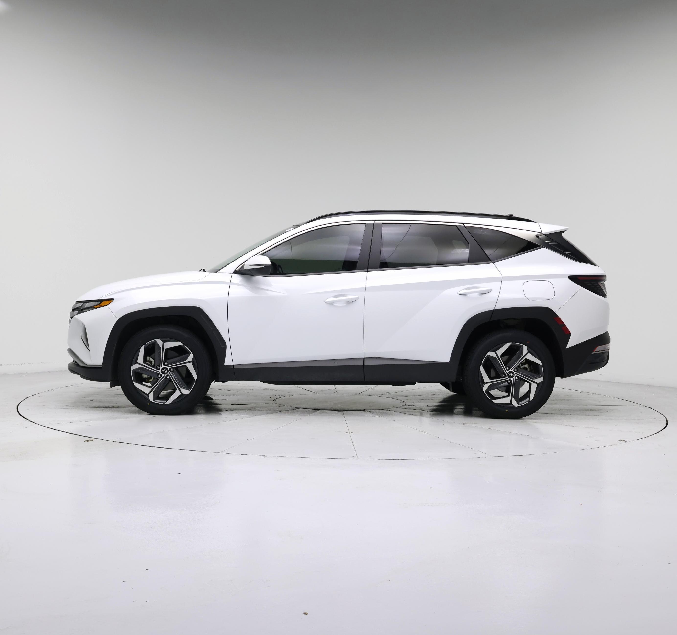 Thumbnail: 2022 Hyundai Tucson - 3