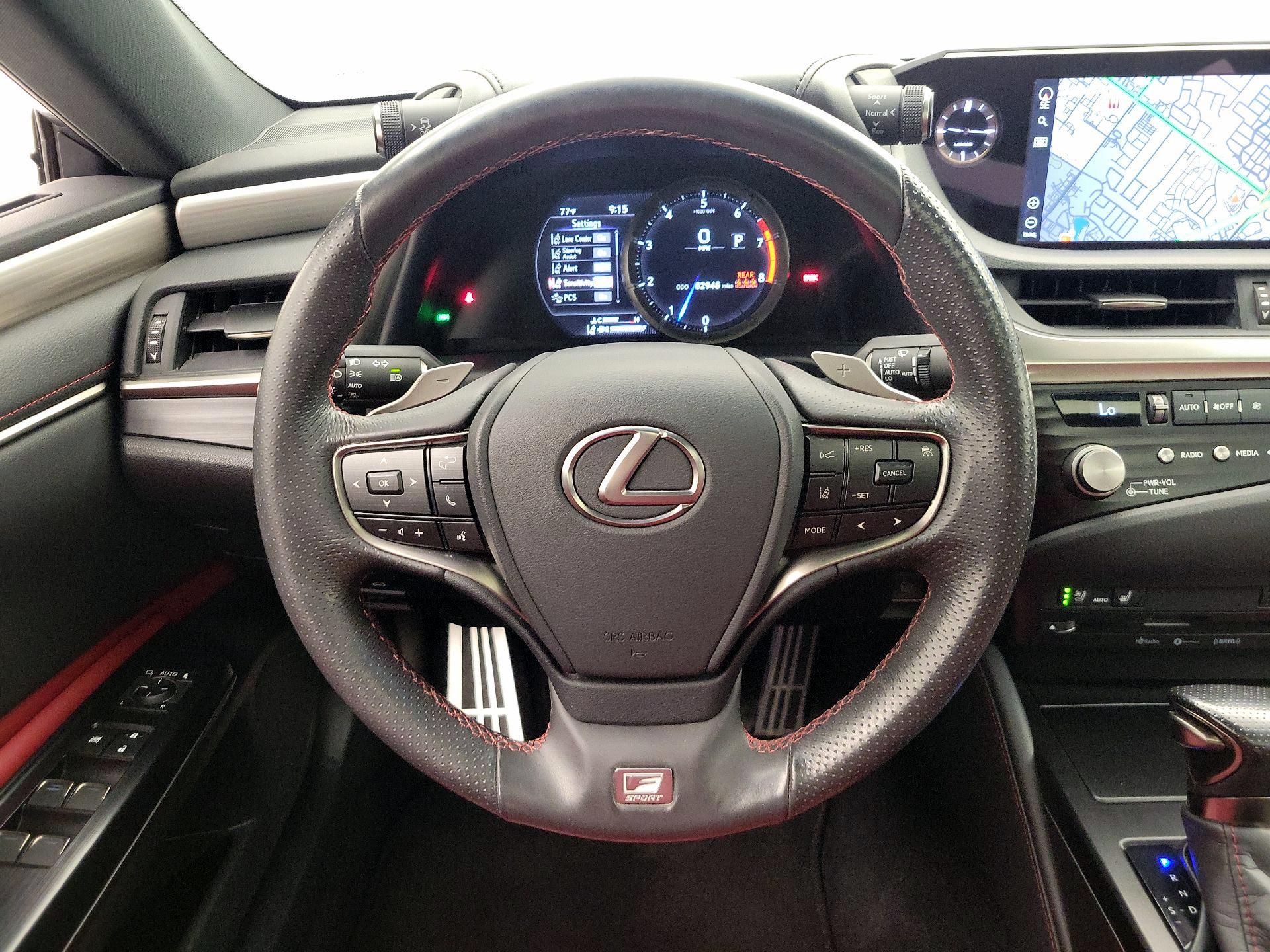 Thumbnail: 2021 Lexus ES - 10