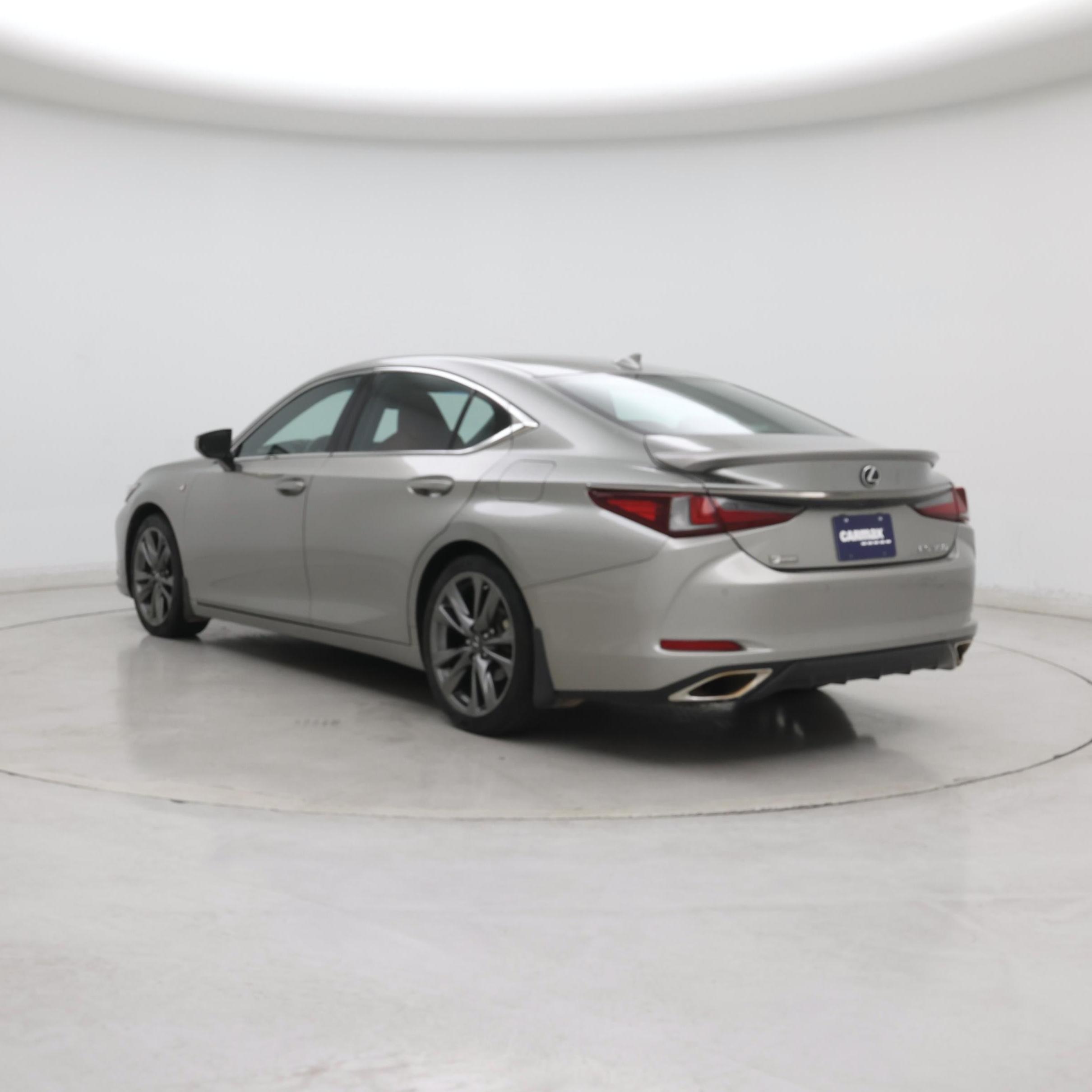 Thumbnail: 2021 Lexus ES - 2
