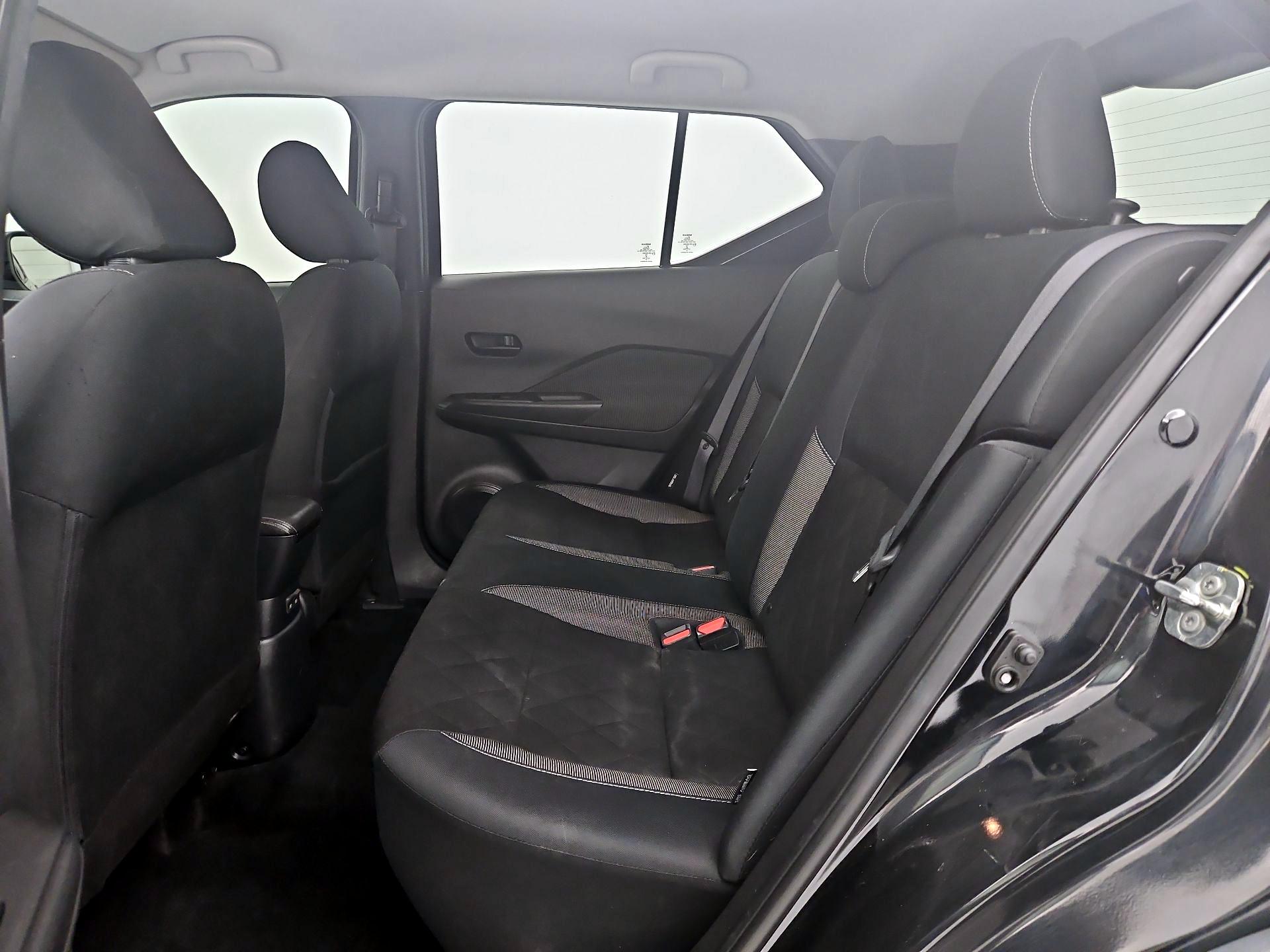 Thumbnail: 2020 Nissan Kicks - 19