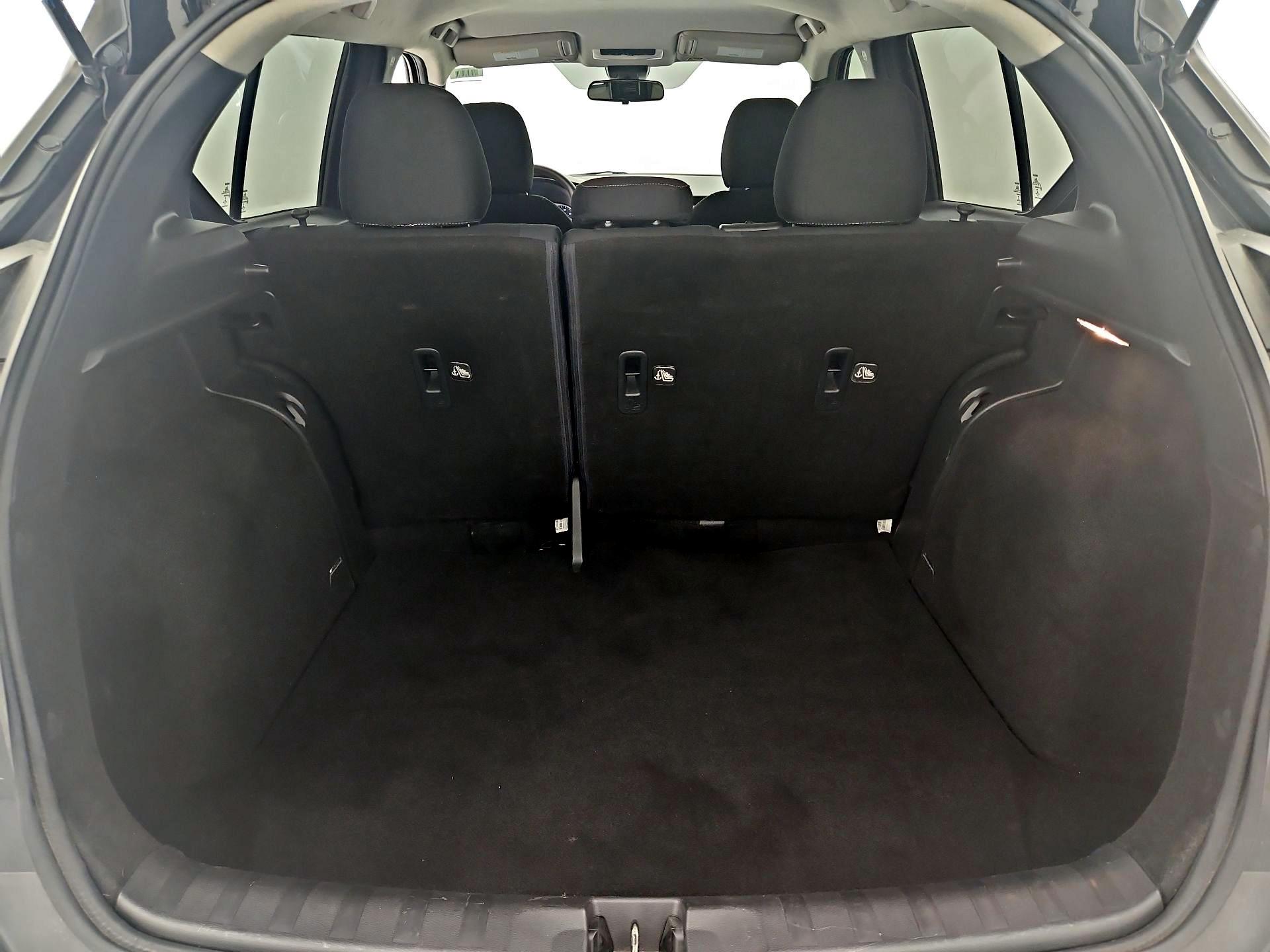 Thumbnail: 2020 Nissan Kicks - 20