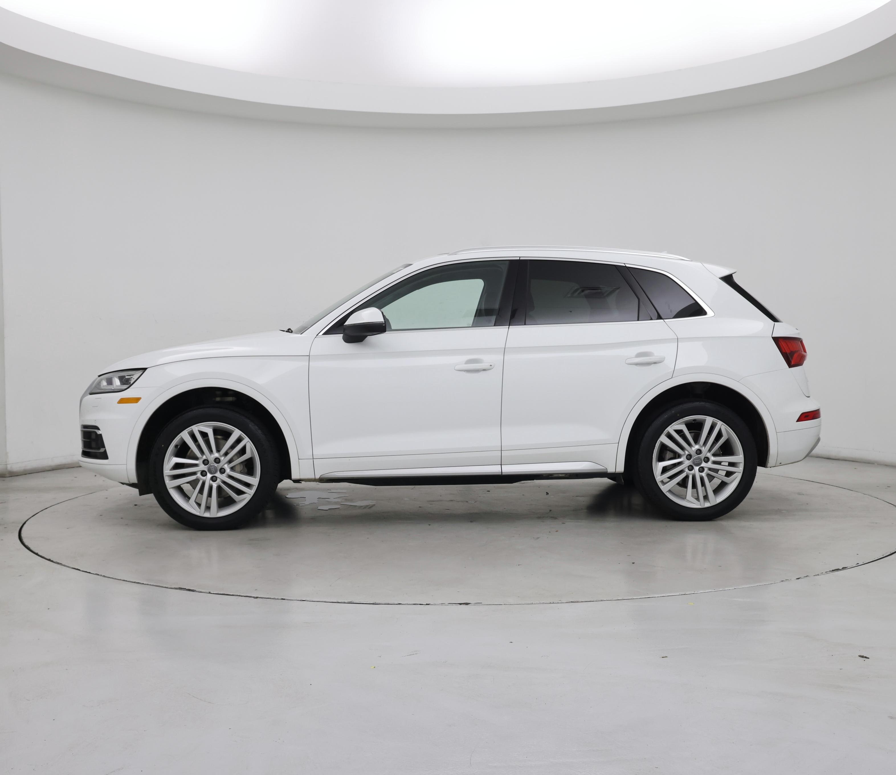 Thumbnail: 2018 Audi Q5 - 3