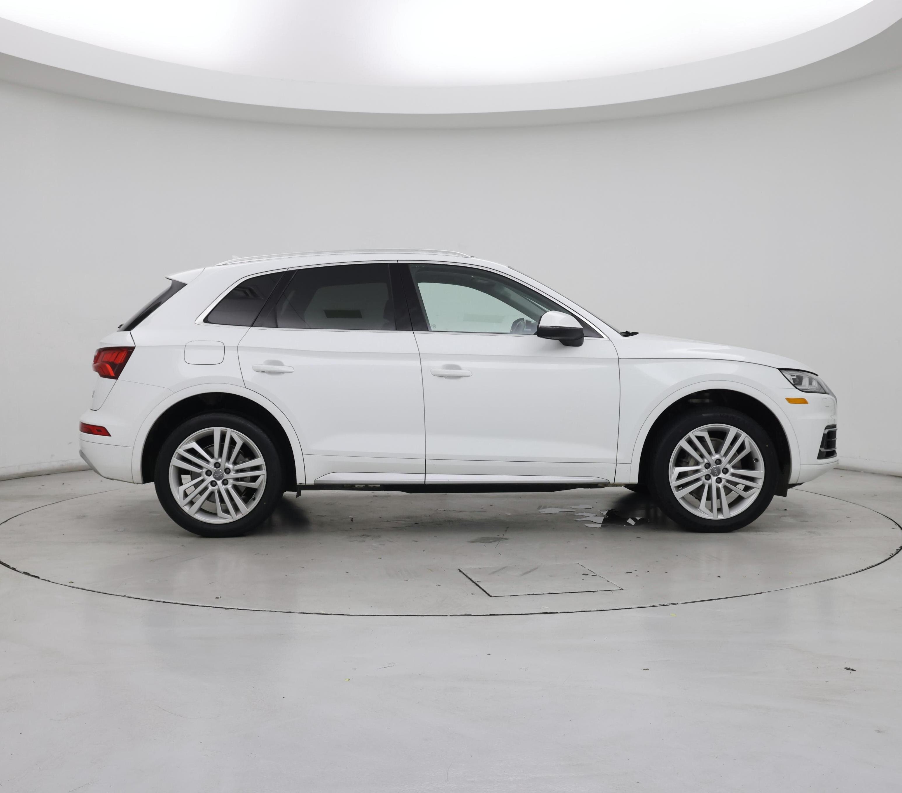Thumbnail: 2018 Audi Q5 - 7