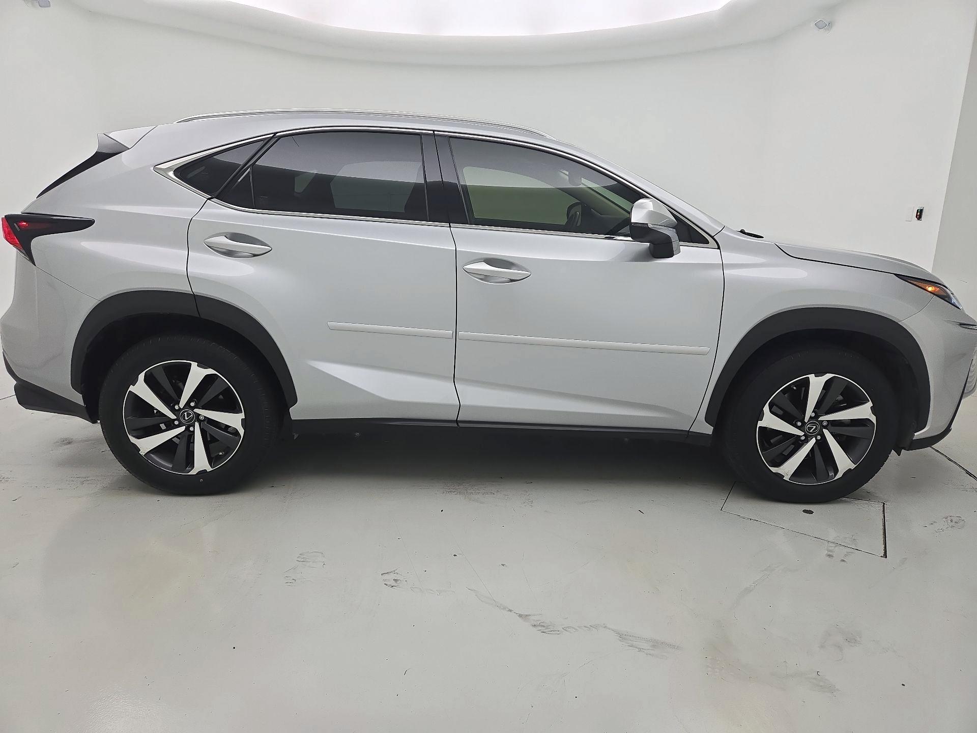 Thumbnail: 2018 Lexus NX - 4