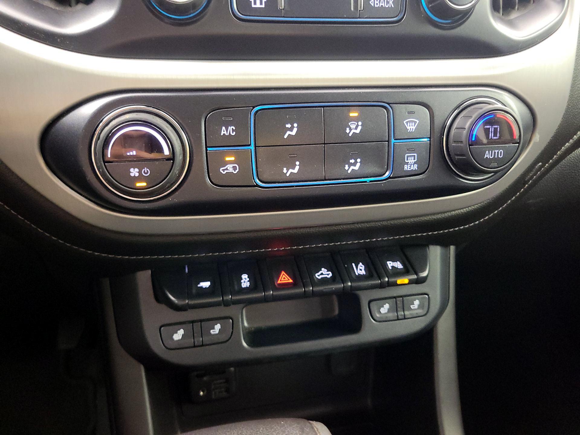 Thumbnail: 2019 GMC Canyon - 16