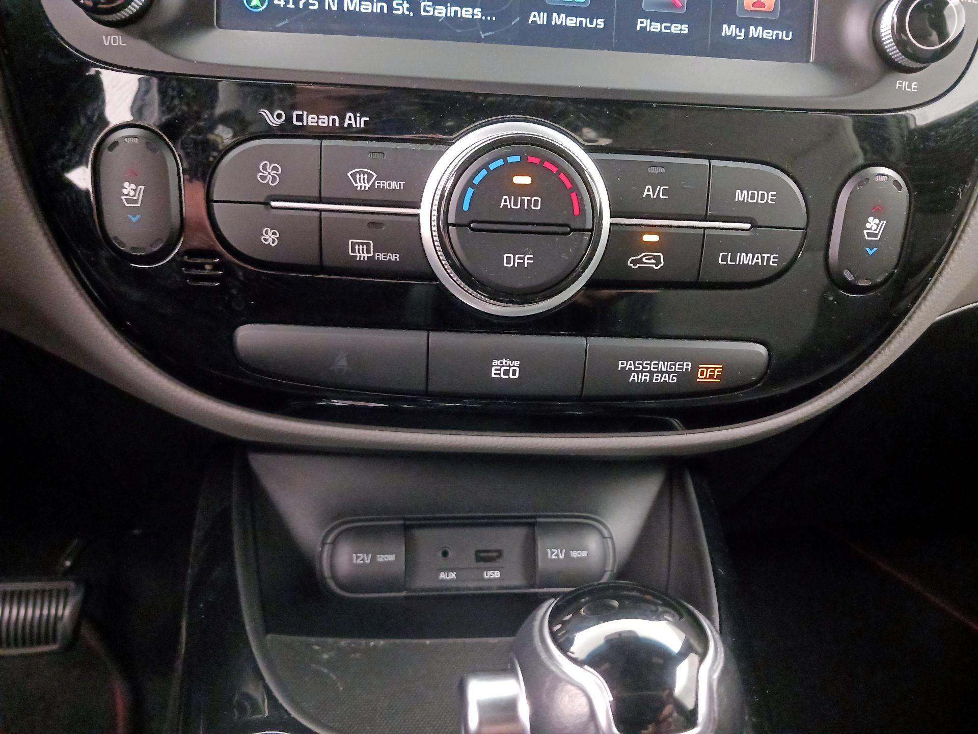 Thumbnail: 2014 Kia Soul - 17