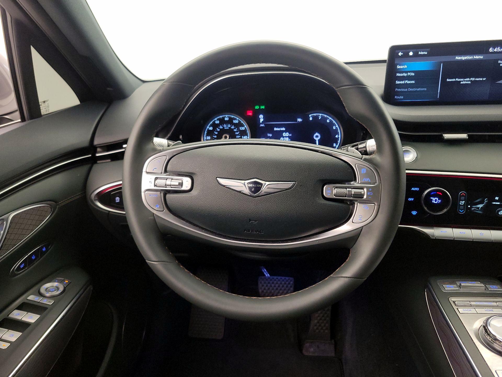 Thumbnail: 2023 Genesis GV70 - 10