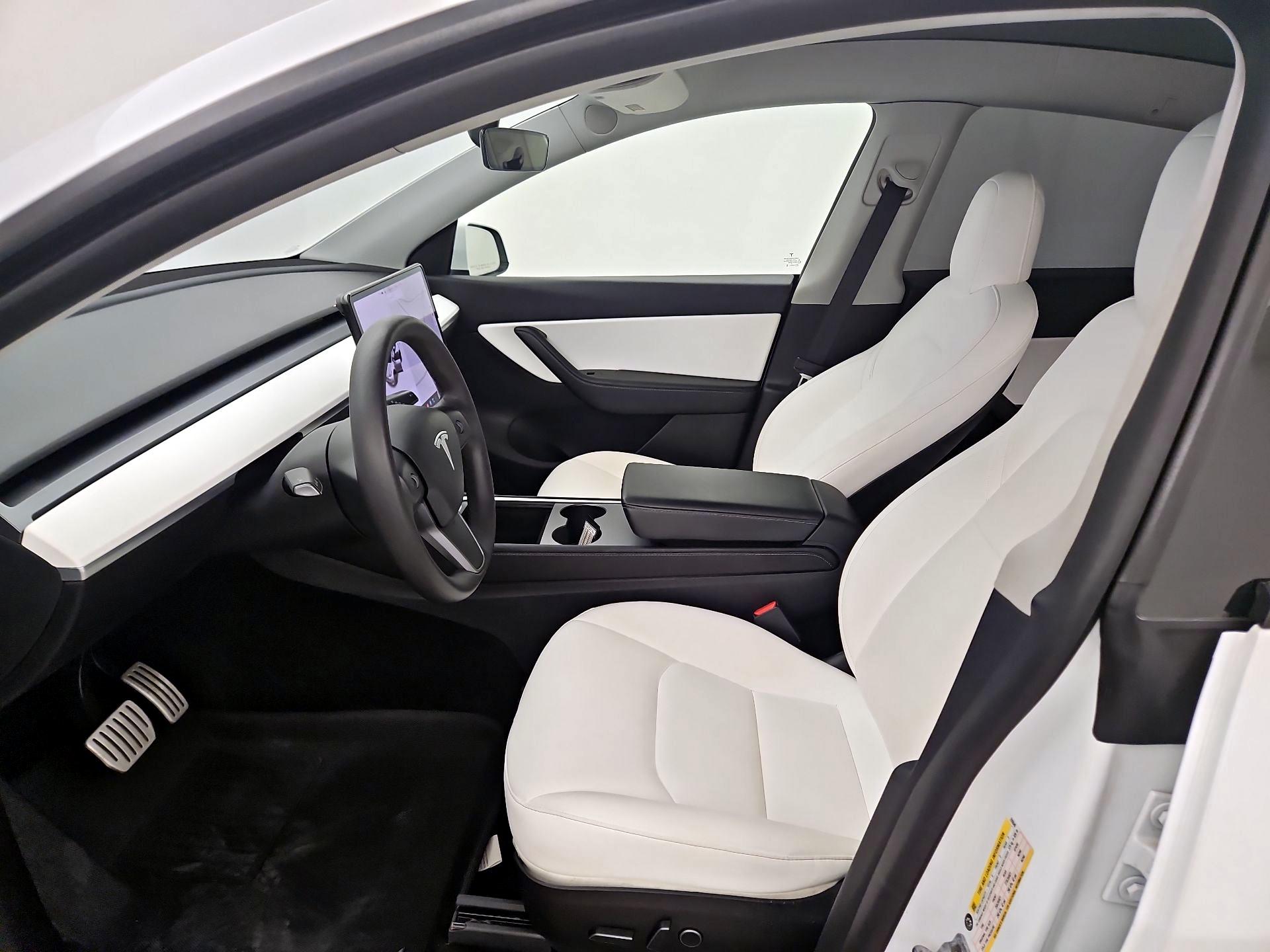 Thumbnail: 2021 Tesla Model Y - 11