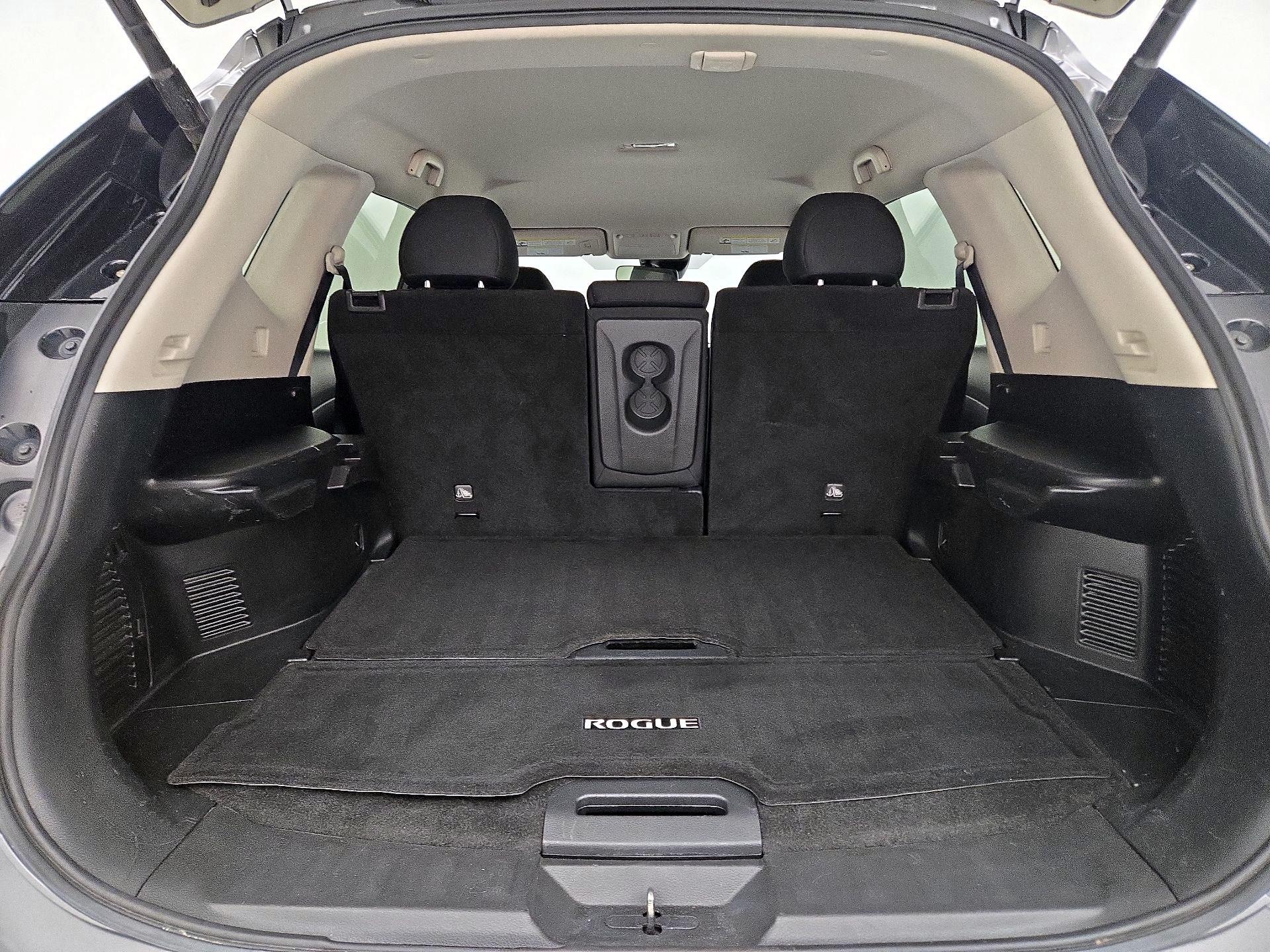 Thumbnail: 2019 Nissan Rogue - 20