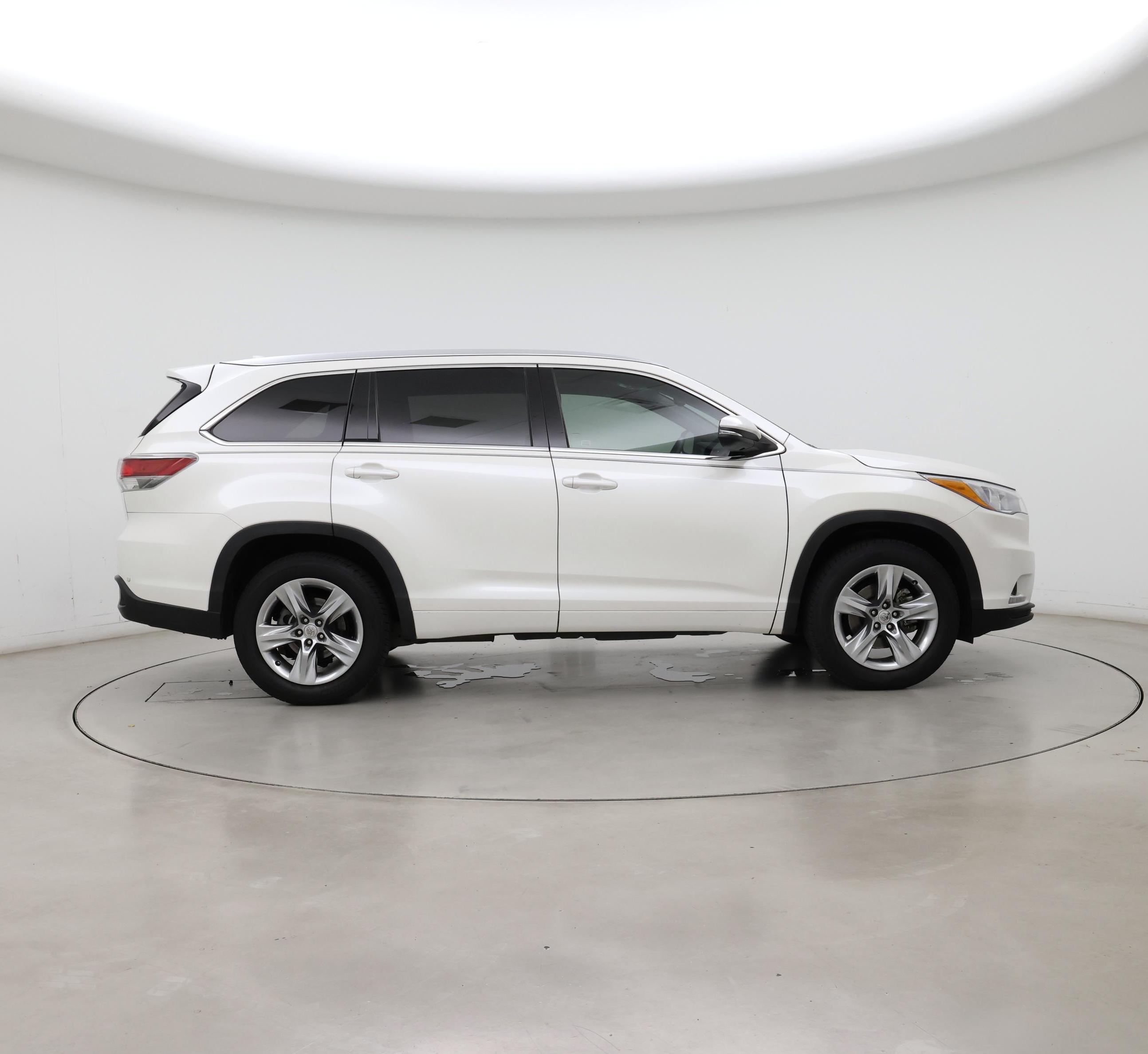 Thumbnail: 2014 Toyota Highlander - 7