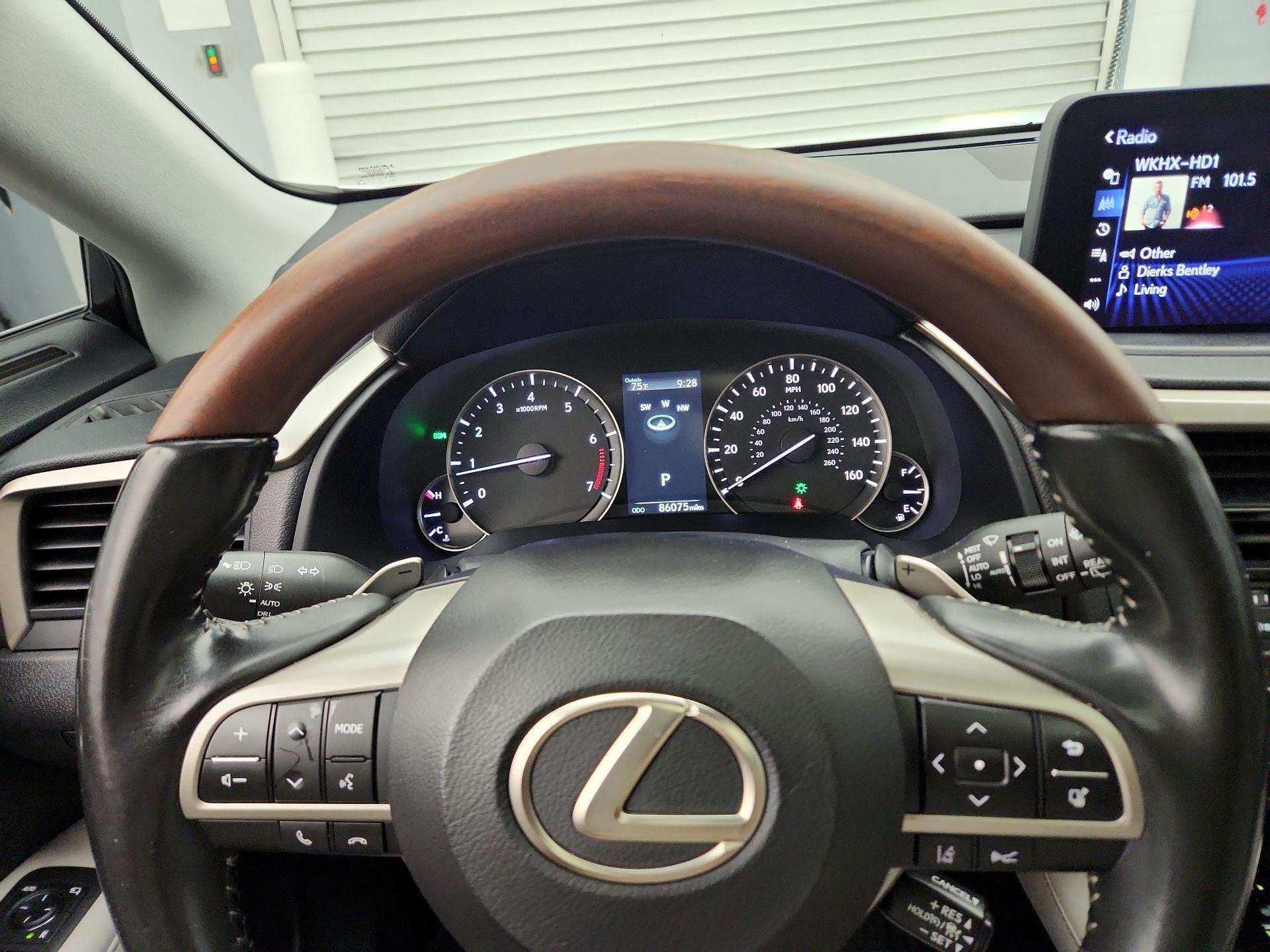 Thumbnail: 2020 Lexus RX - 10
