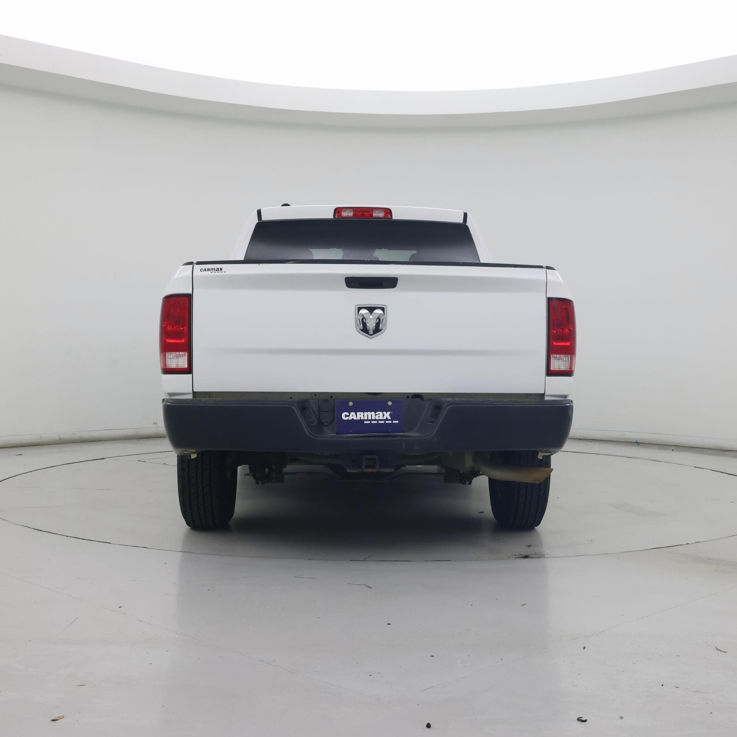 Thumbnail: 2019 RAM 1500 Classic - 6