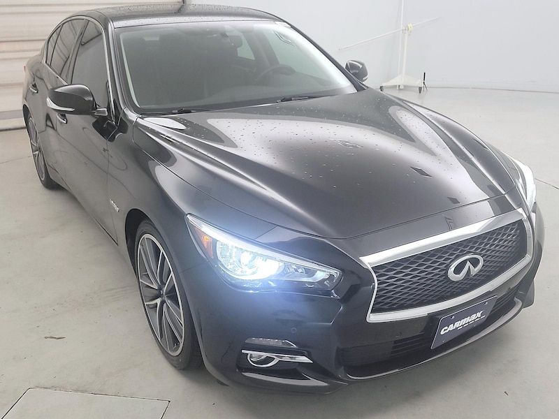 2017 Infiniti Q50 Hybrid Premium