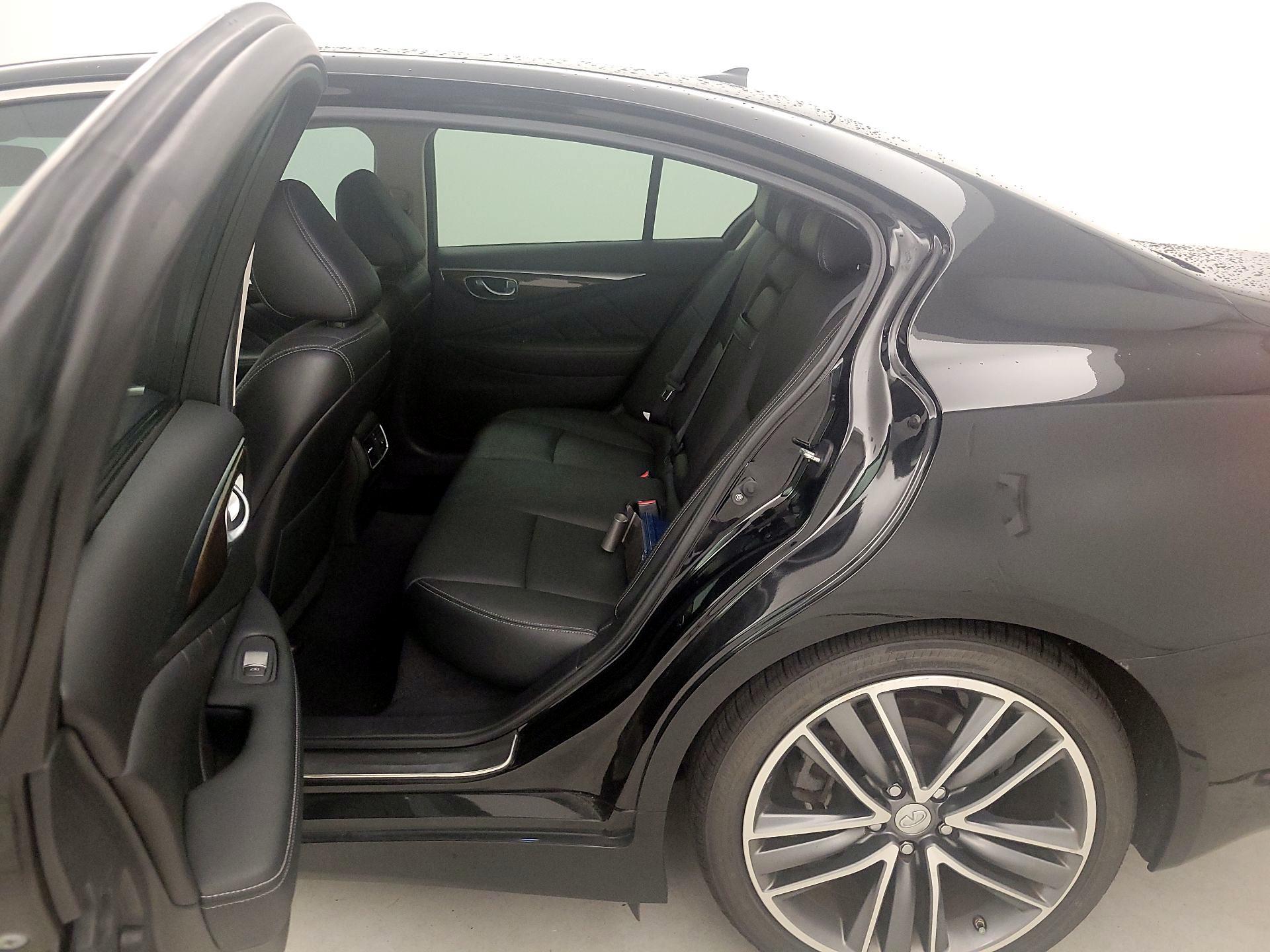 Thumbnail: 2017 INFINITI Q50 - 17
