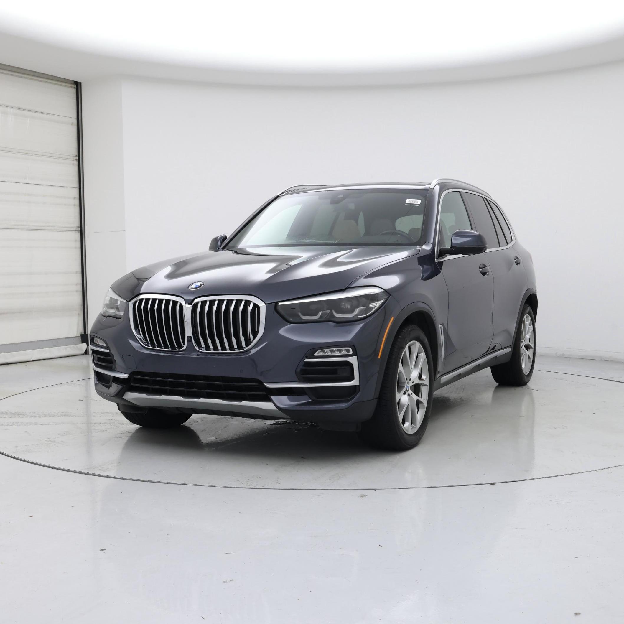 Thumbnail: 2021 BMW X5 - 4