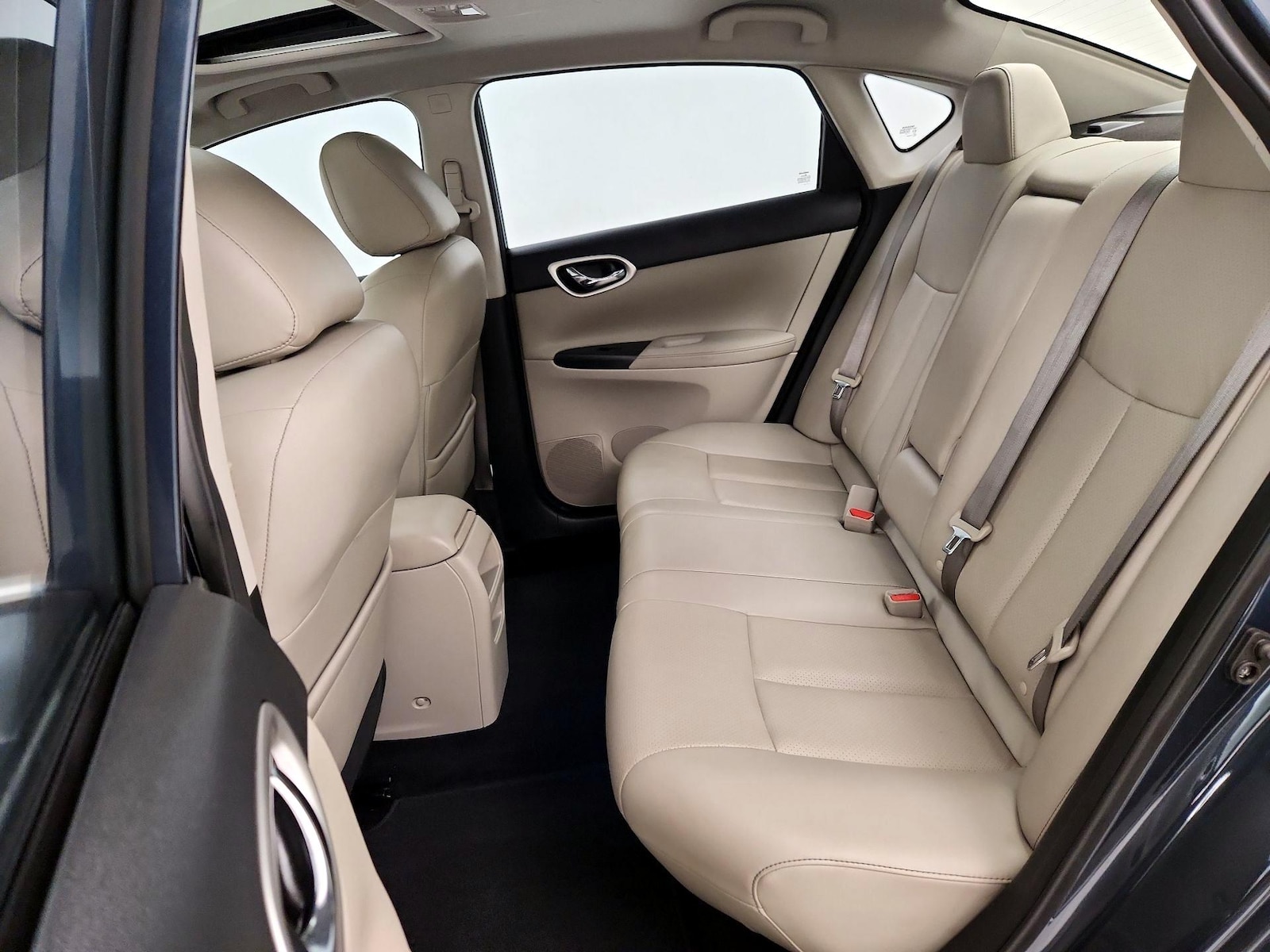 2016 Nissan Sentra SL - Photo 22
