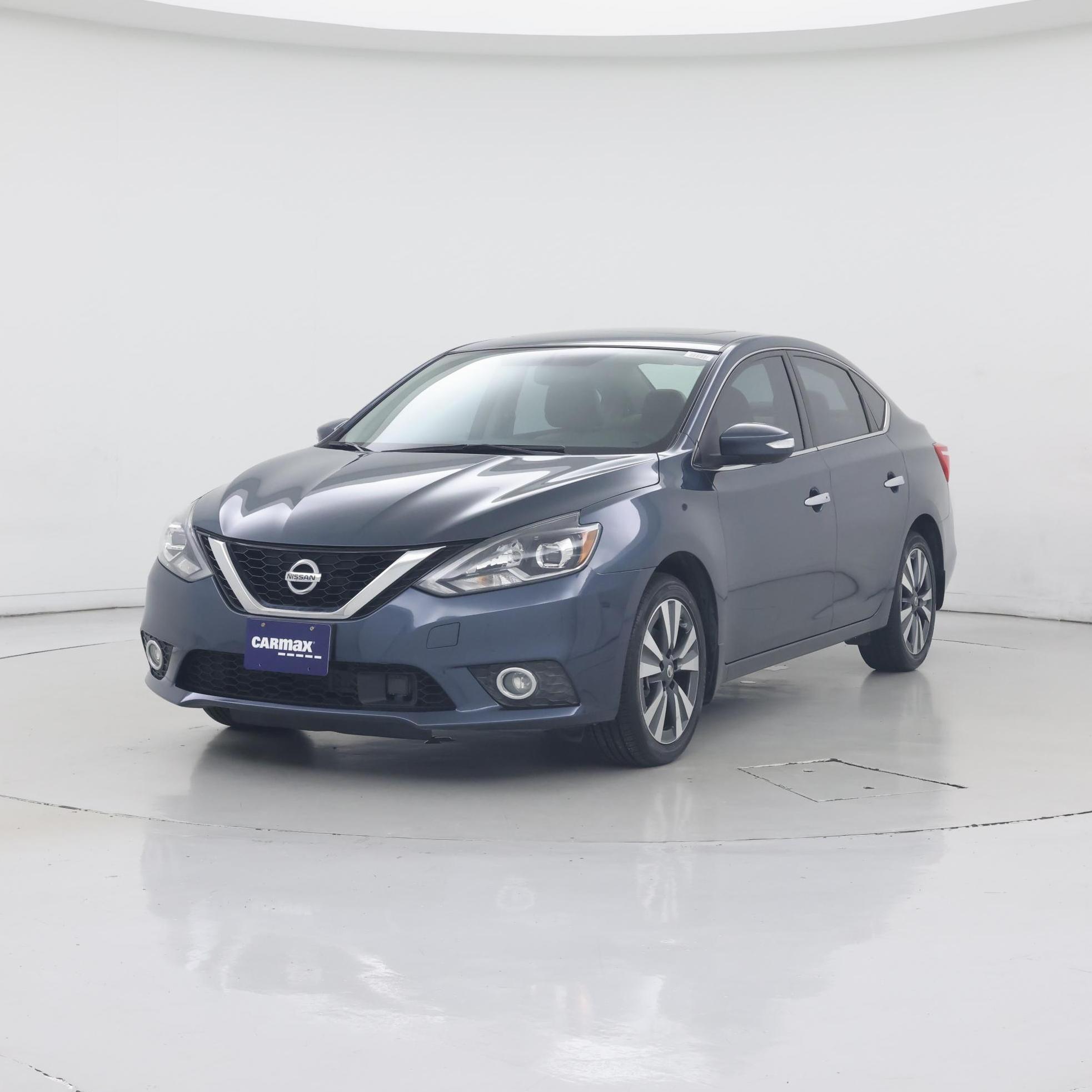 Thumbnail: 2016 Nissan Sentra - 4
