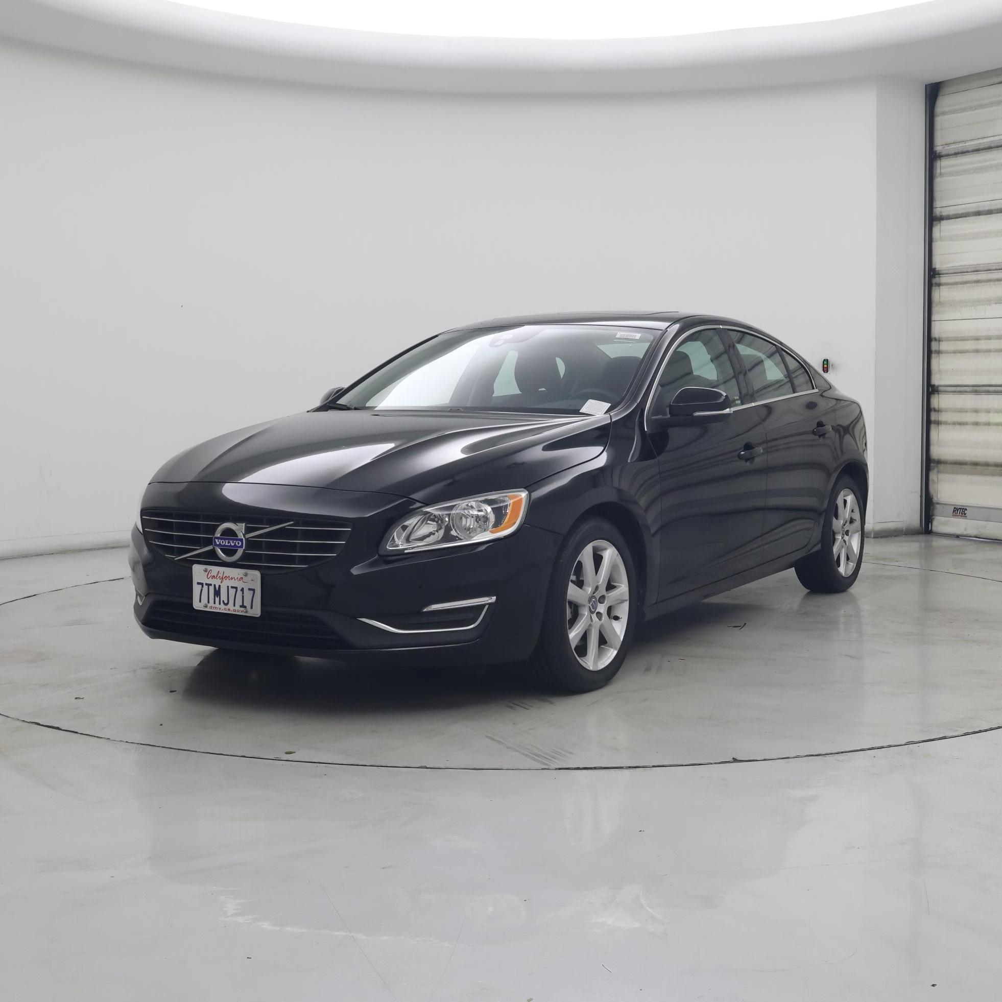Thumbnail: 2016 Volvo S60 - 4